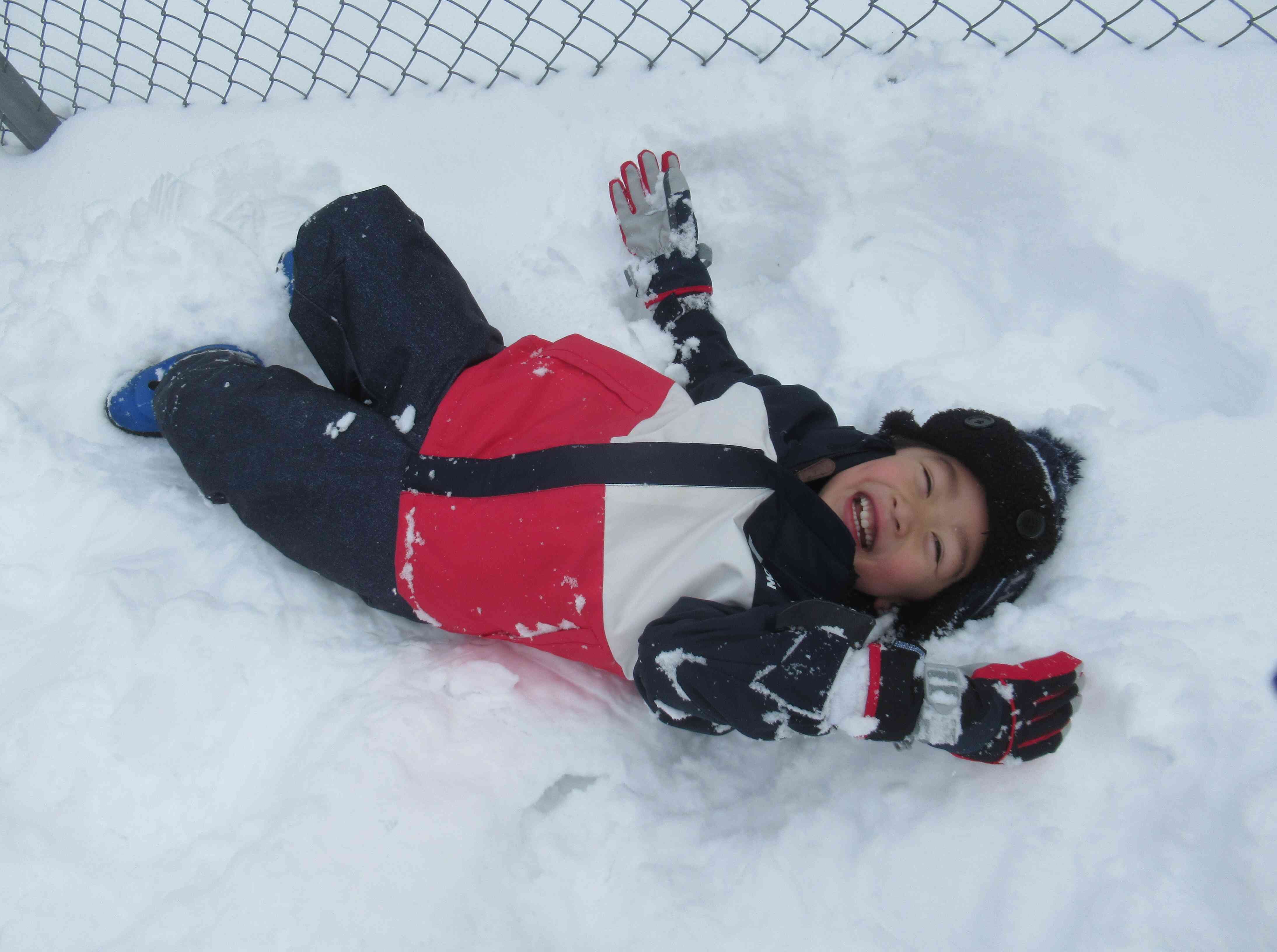 ふかふかな雪だ～