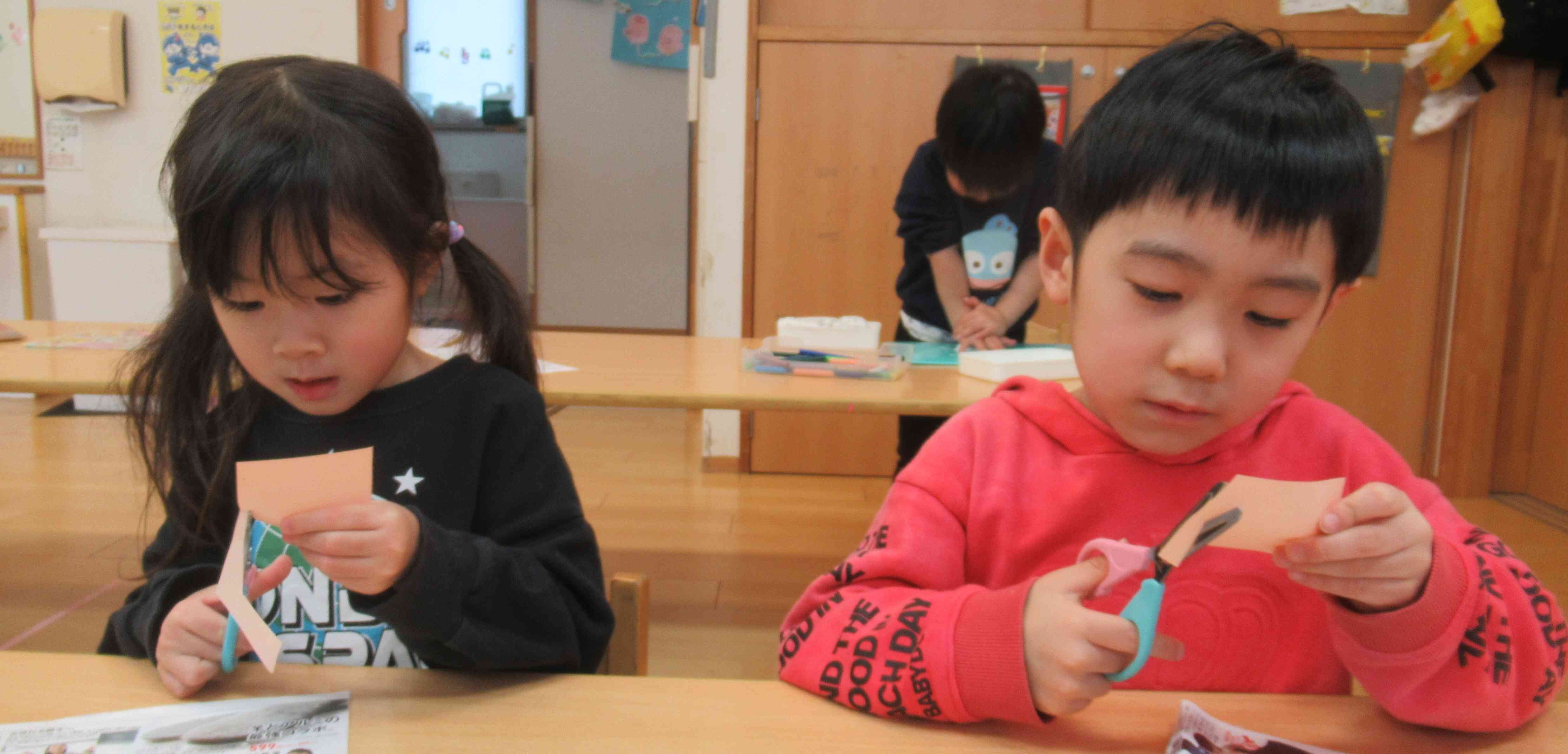 はさみを使ったよ！