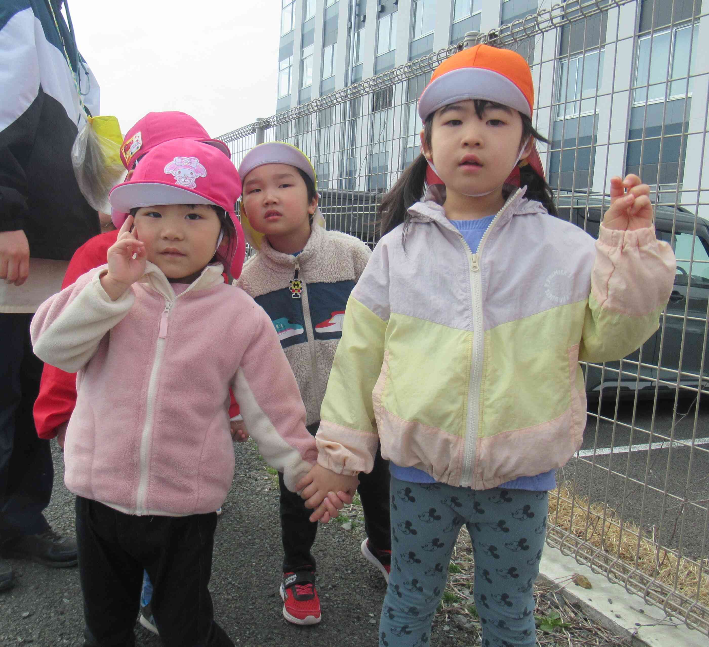 戸外散歩（2～4歳児）