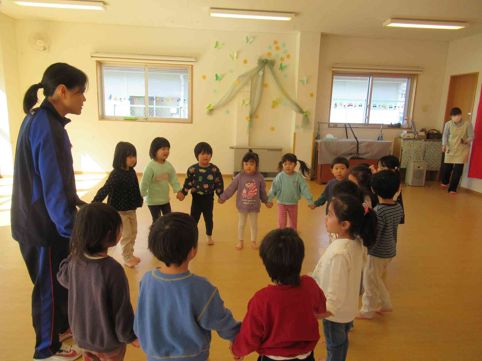 体育教室おもいっきり身体を動かそう！