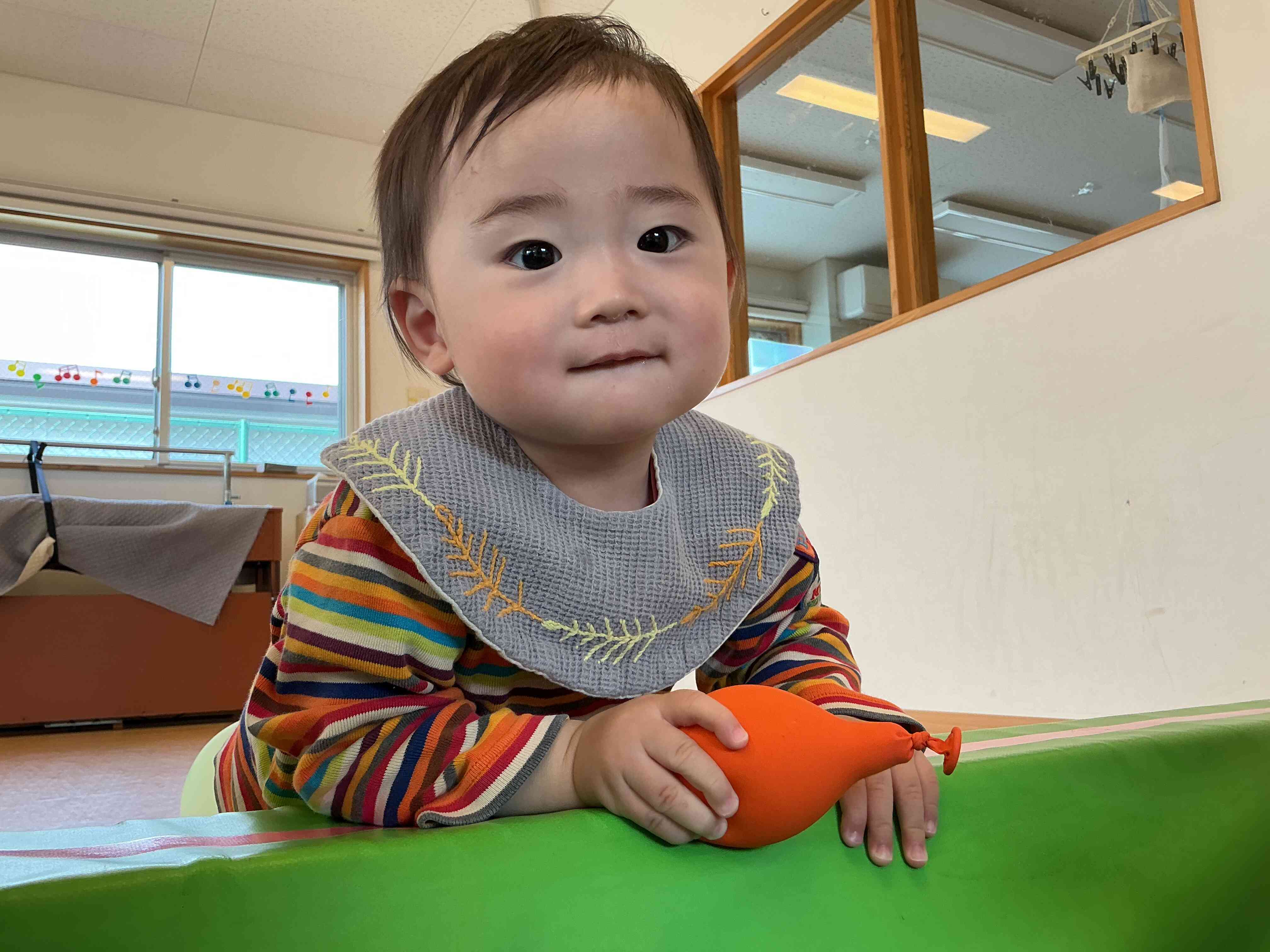 ホール遊び（0歳児）