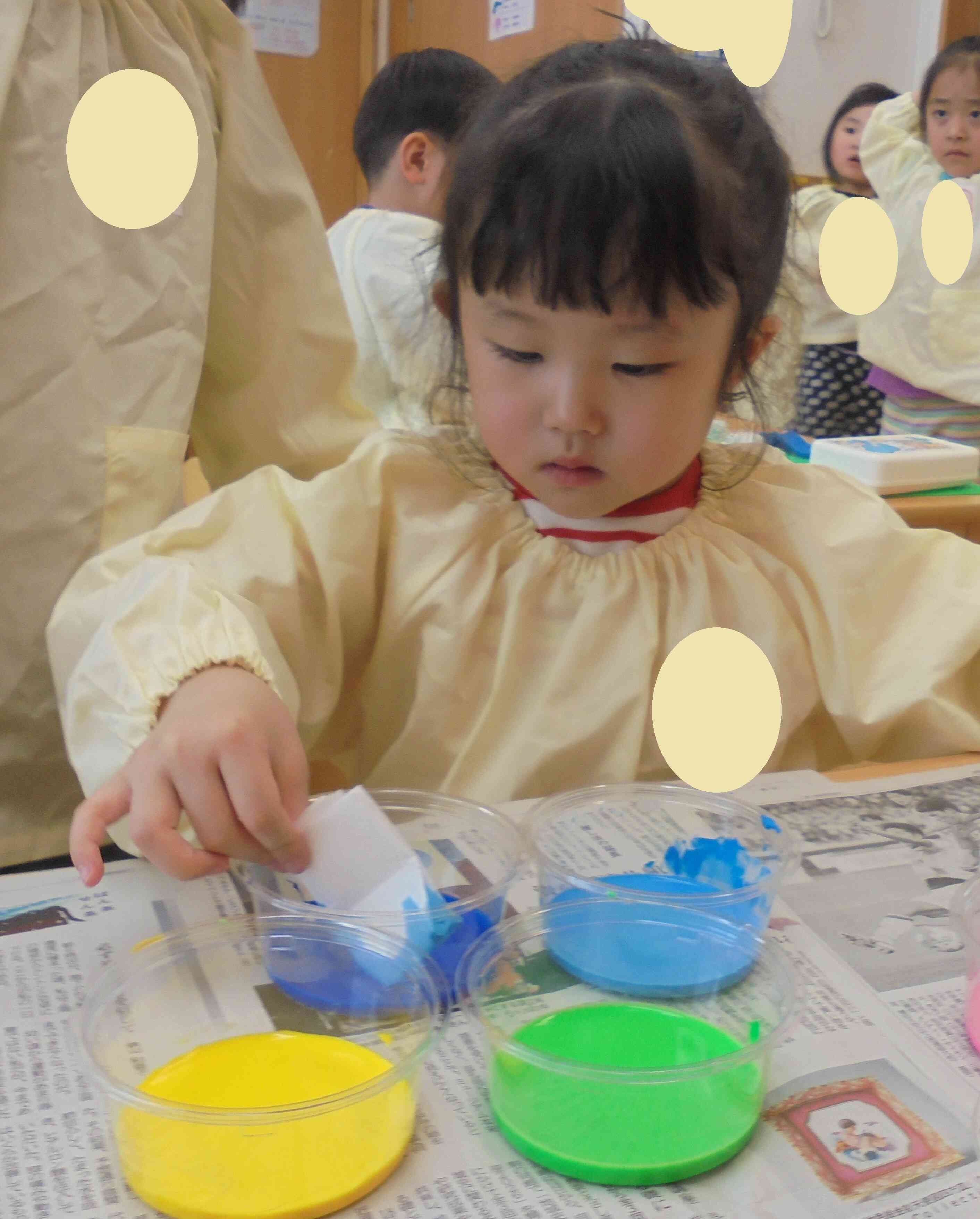 上手に絵の具をつけれたよ！