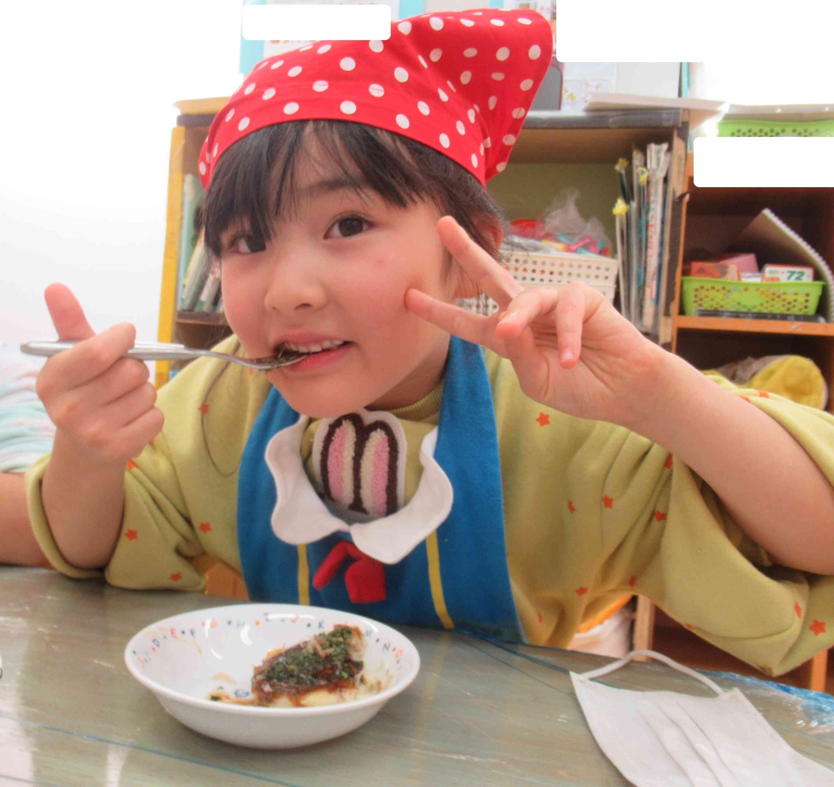 食育「お好み焼きづくり」（きりん組5歳児）