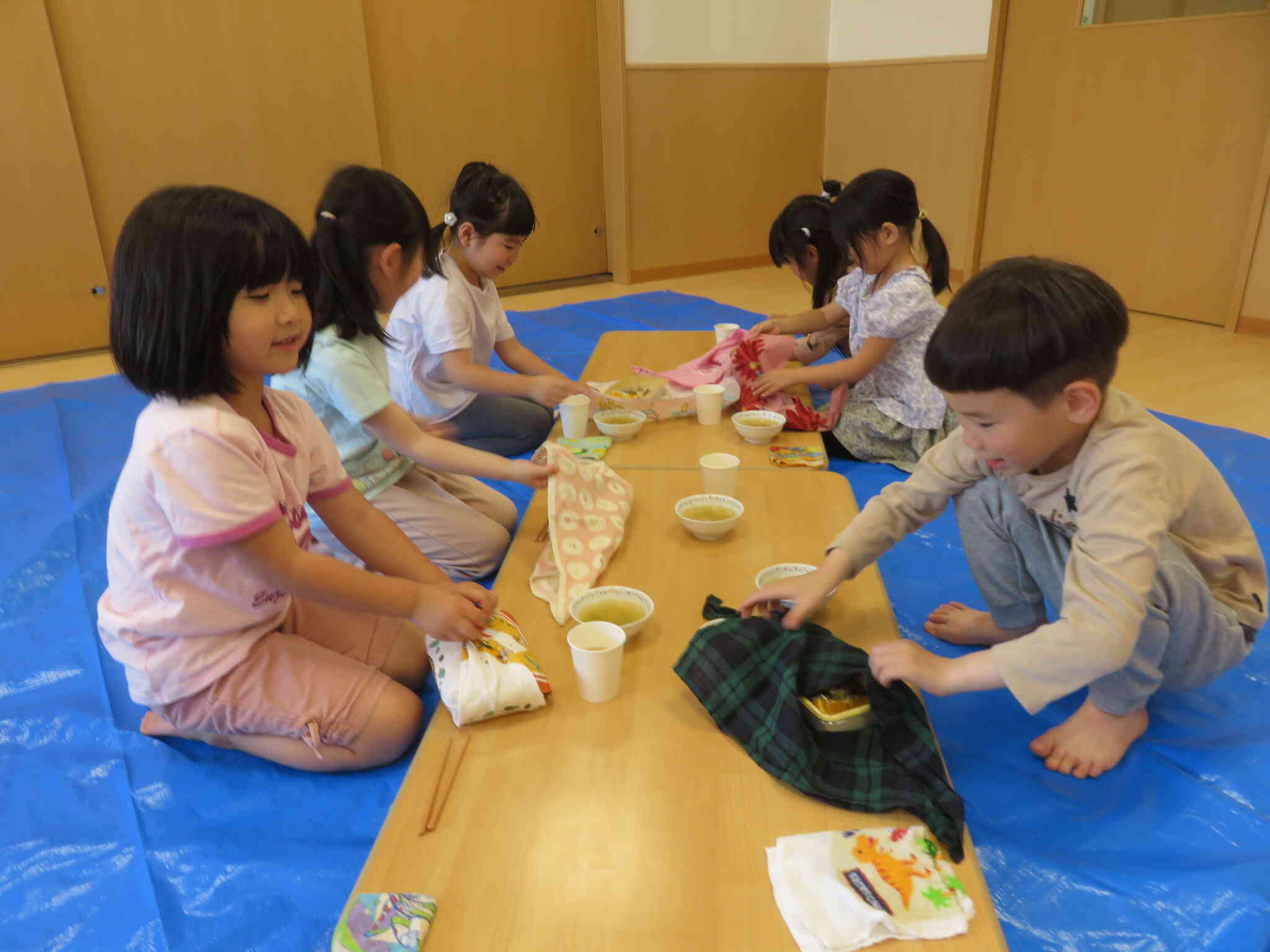 わあ～！おいしそう！と大喜びの子ども達