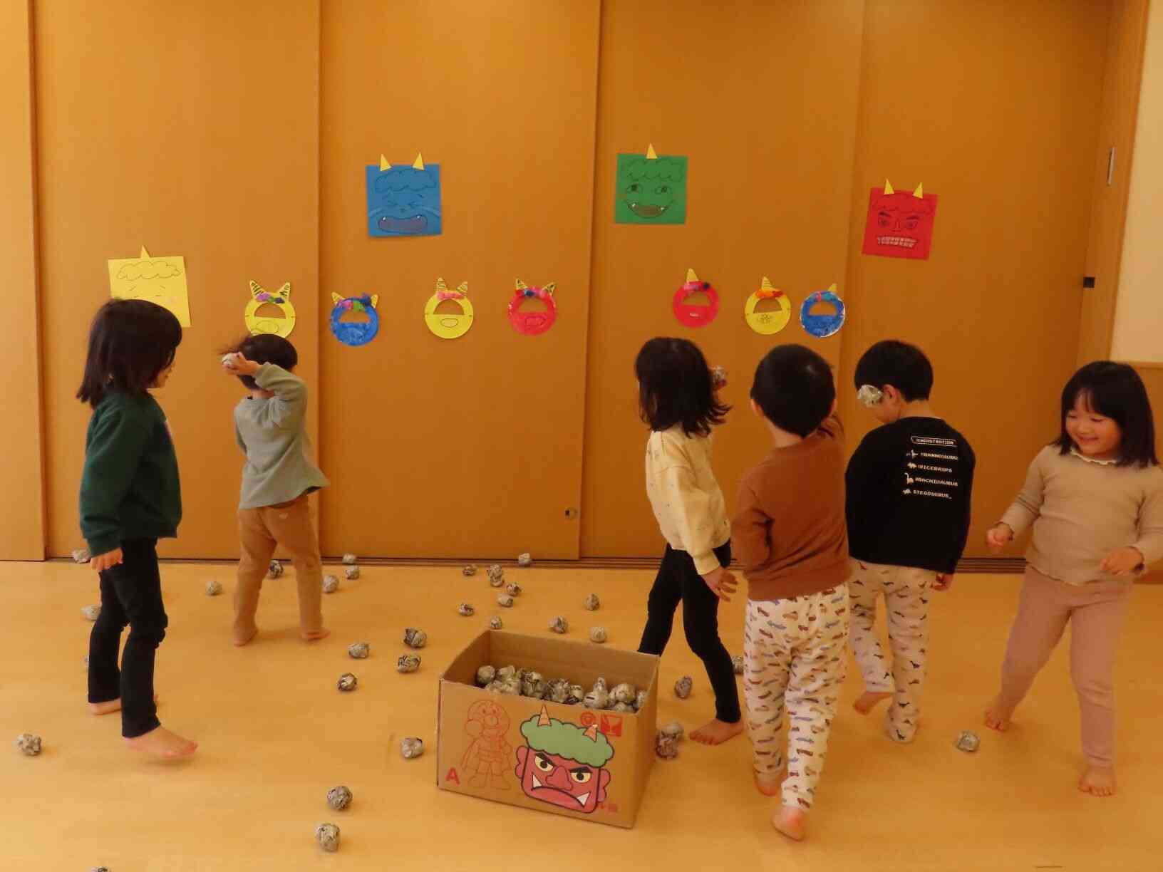 鬼は外！福は内！