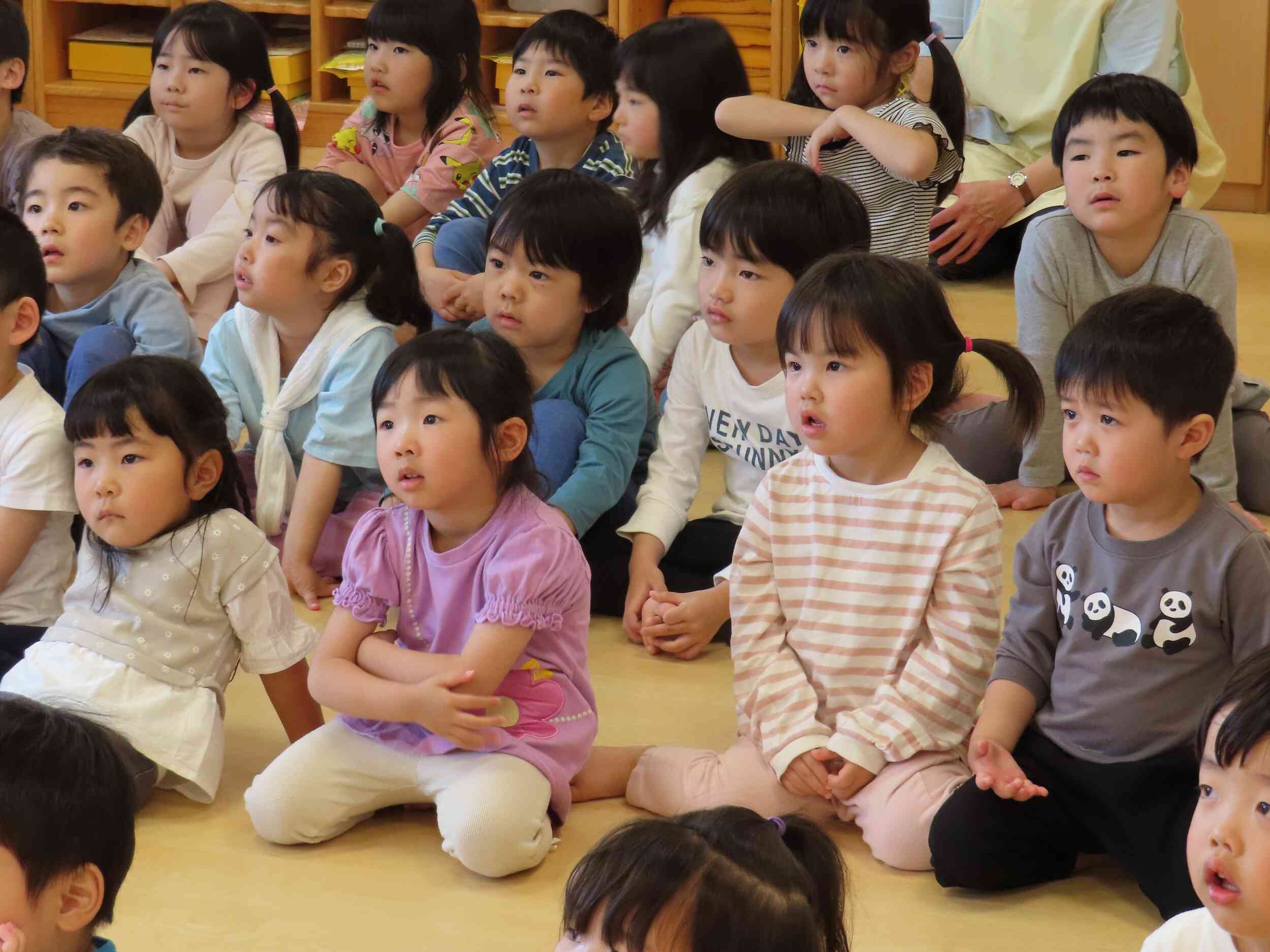 興味津々です…。
