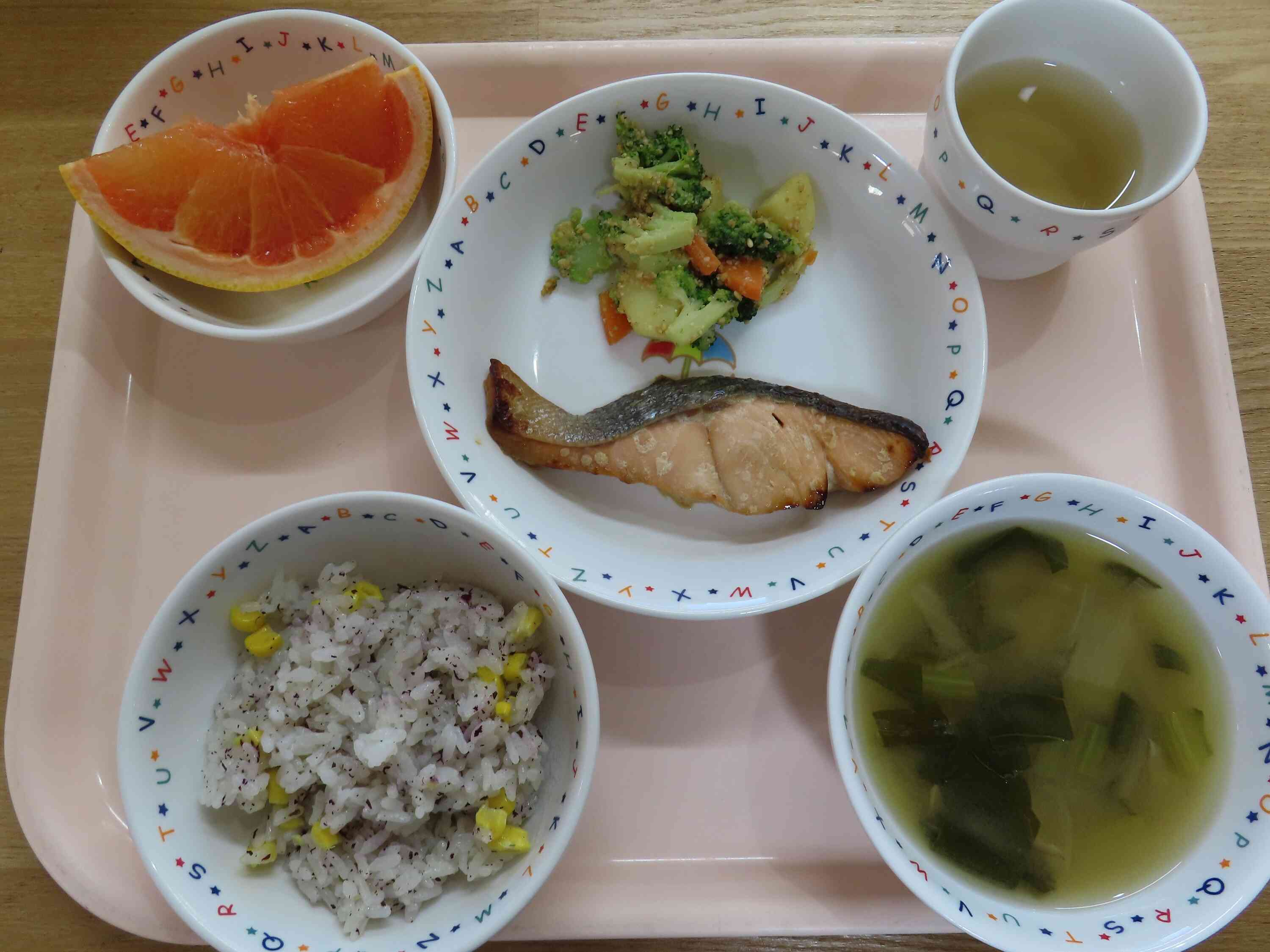 １１月２２日（土）～昼食～