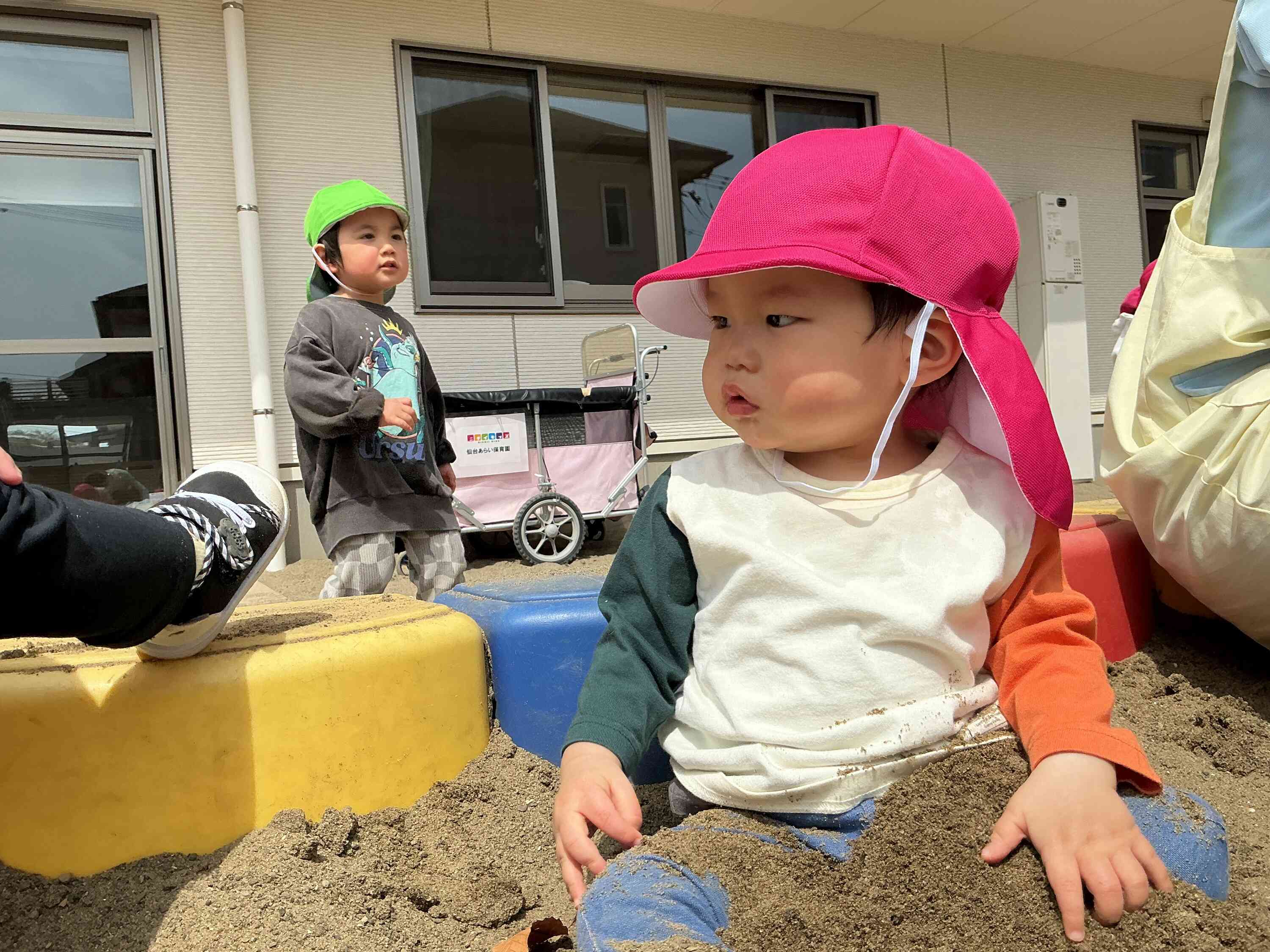 砂に埋もれちゃったよ～