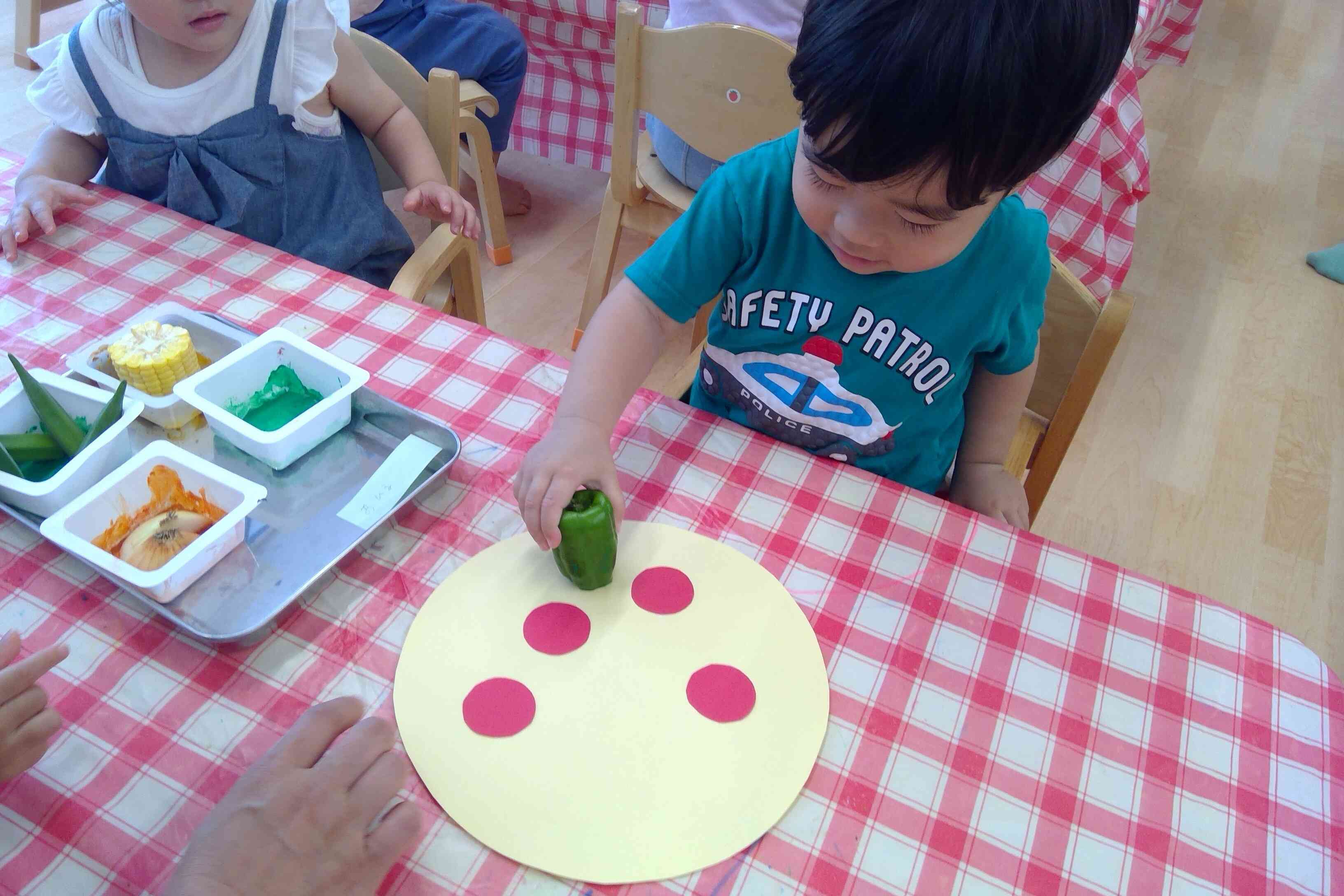 食育活動 1歳児 あひる組｜ニチイキッズ仙台くろまつ保育園｜ニチイキッズ