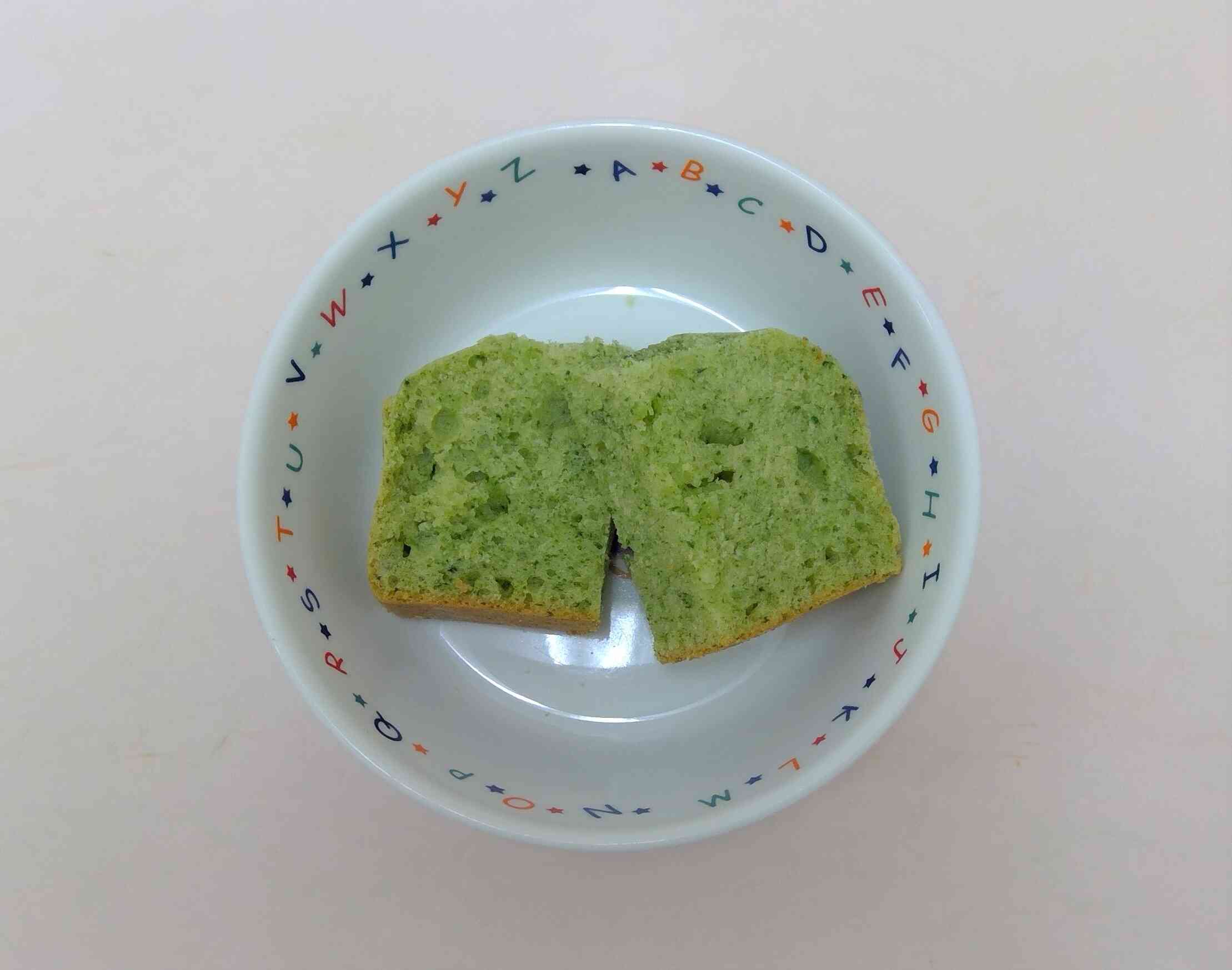 5月14日のおやつ「ほうれんそうケーキ」