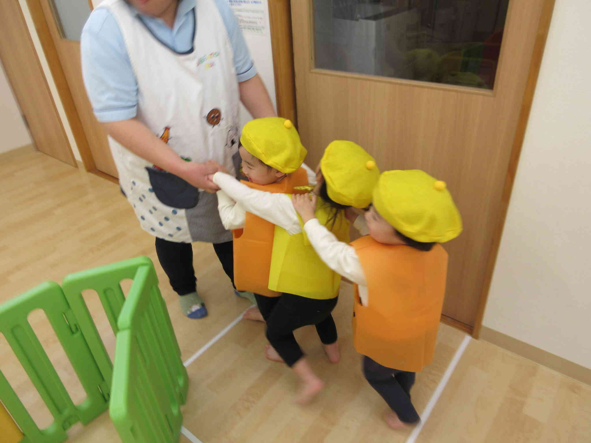 もうすぐ出番！電車になって出発だ！