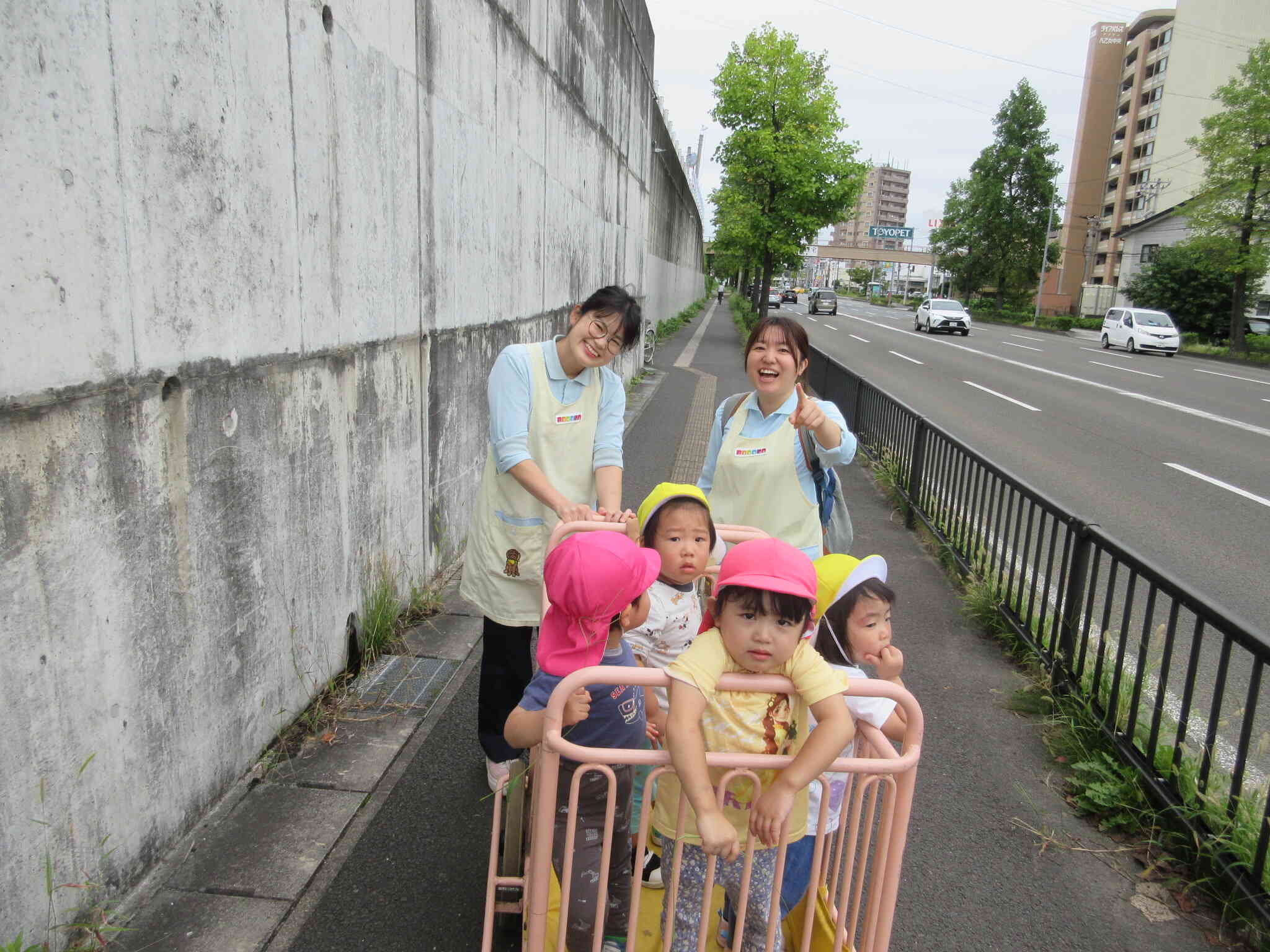 お散歩楽しいね。