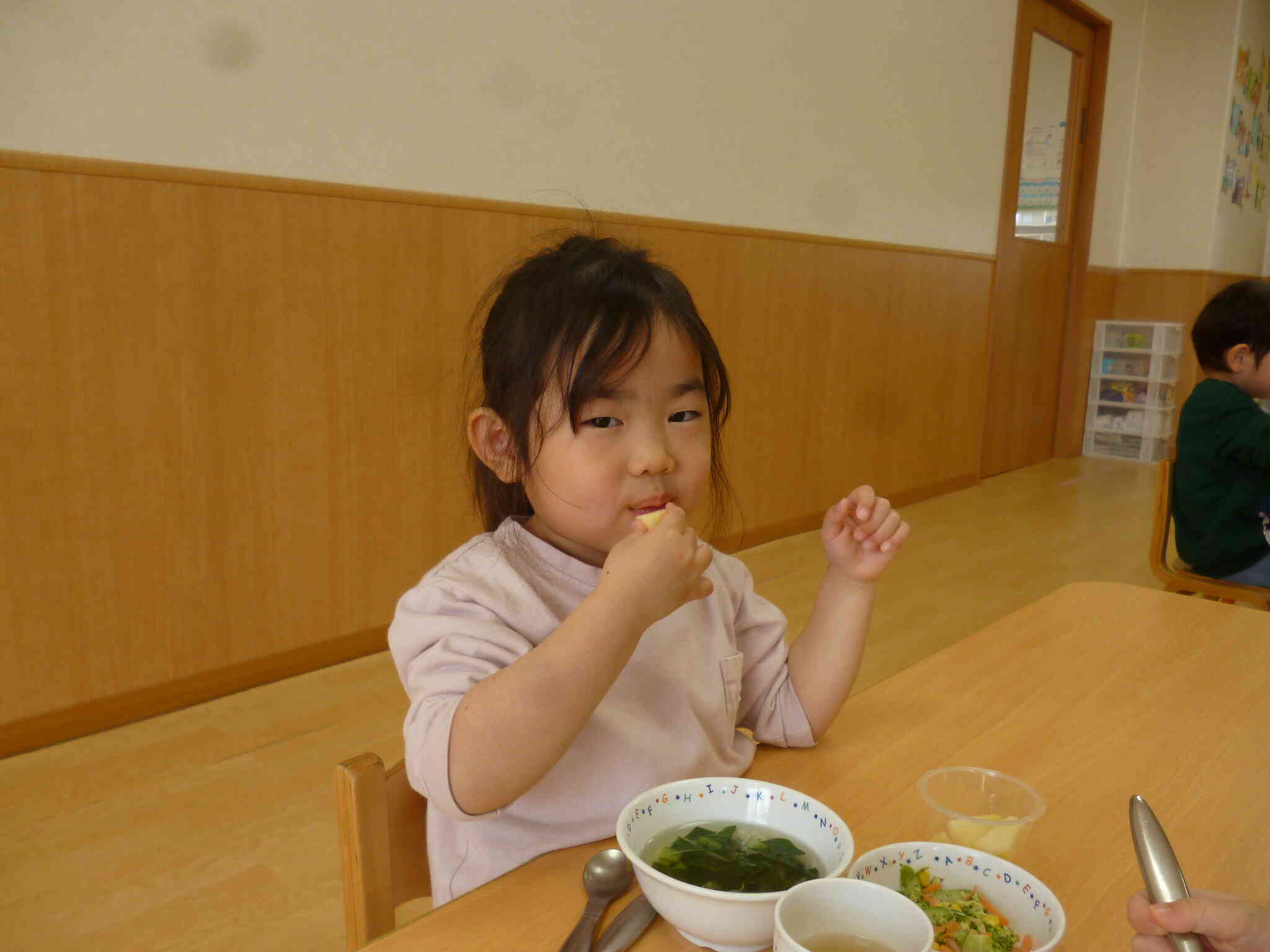ぱくっ