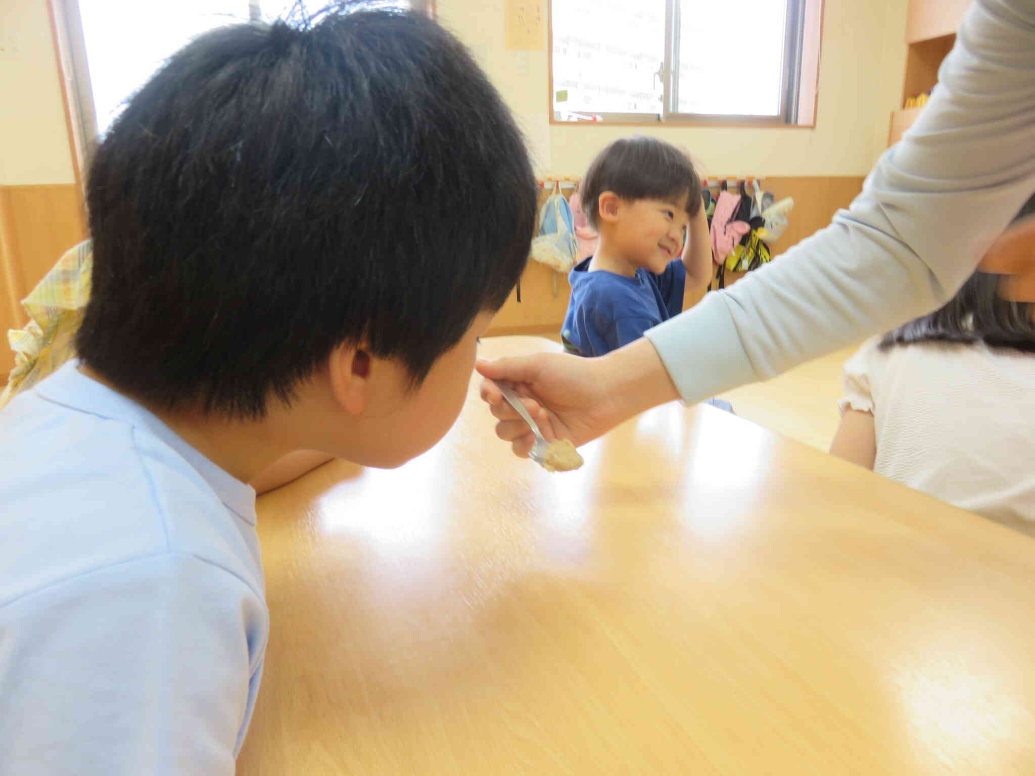日を重ね変化が出てきました。においをチェック。五感をフル活用です。
