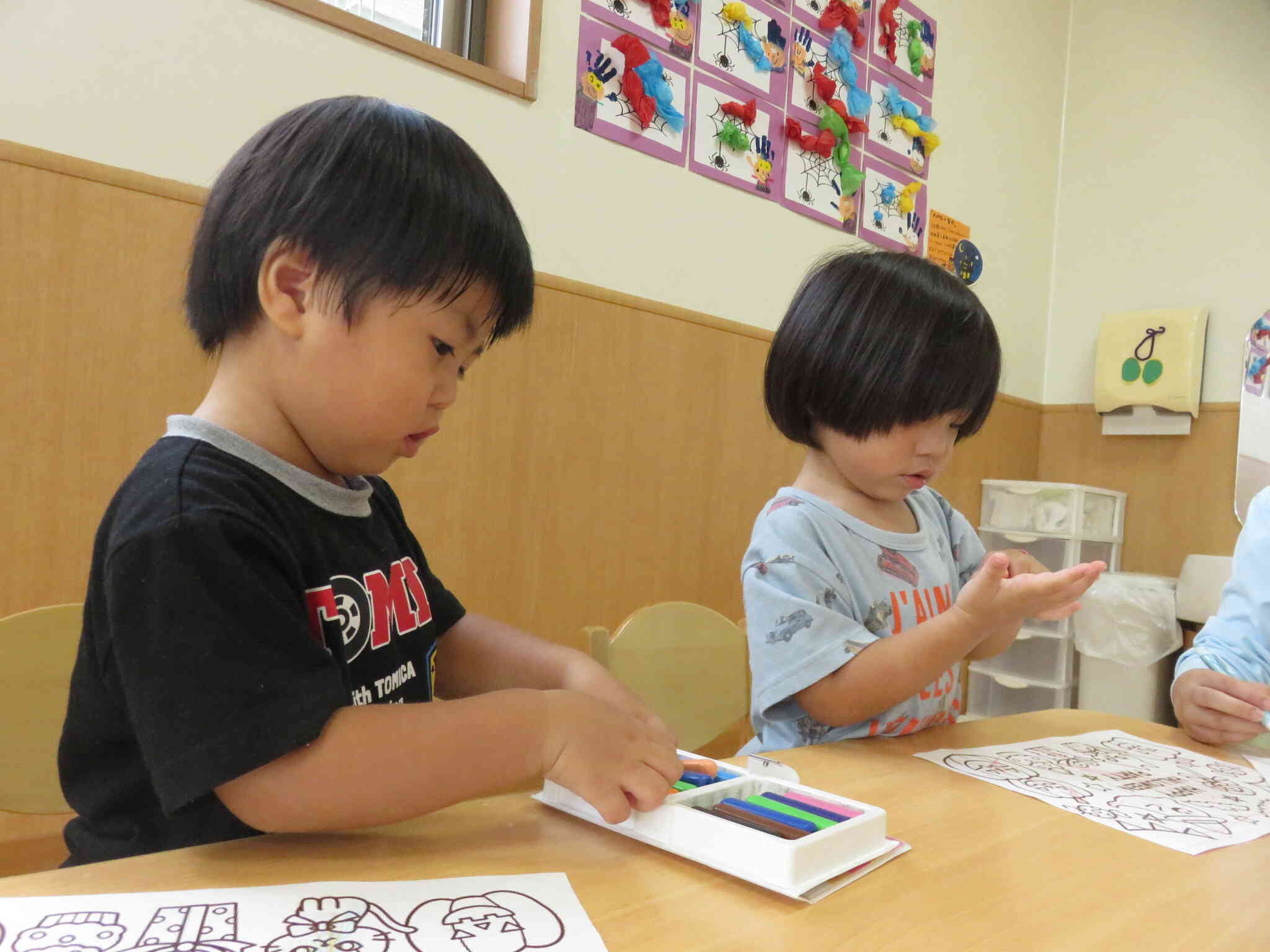 ２歳児・うさぎ組の様子