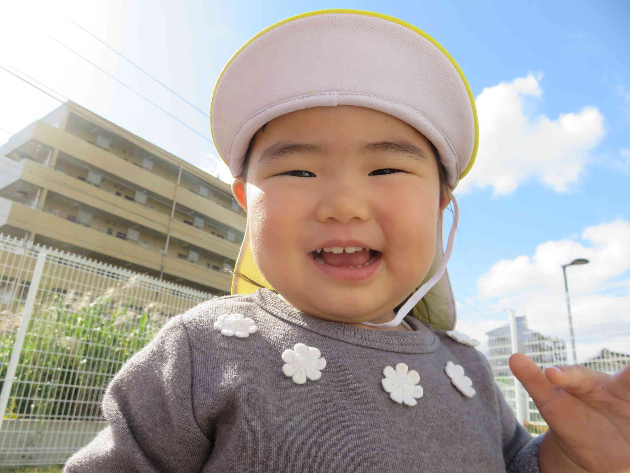 園庭遊び～１歳児・あひる組～