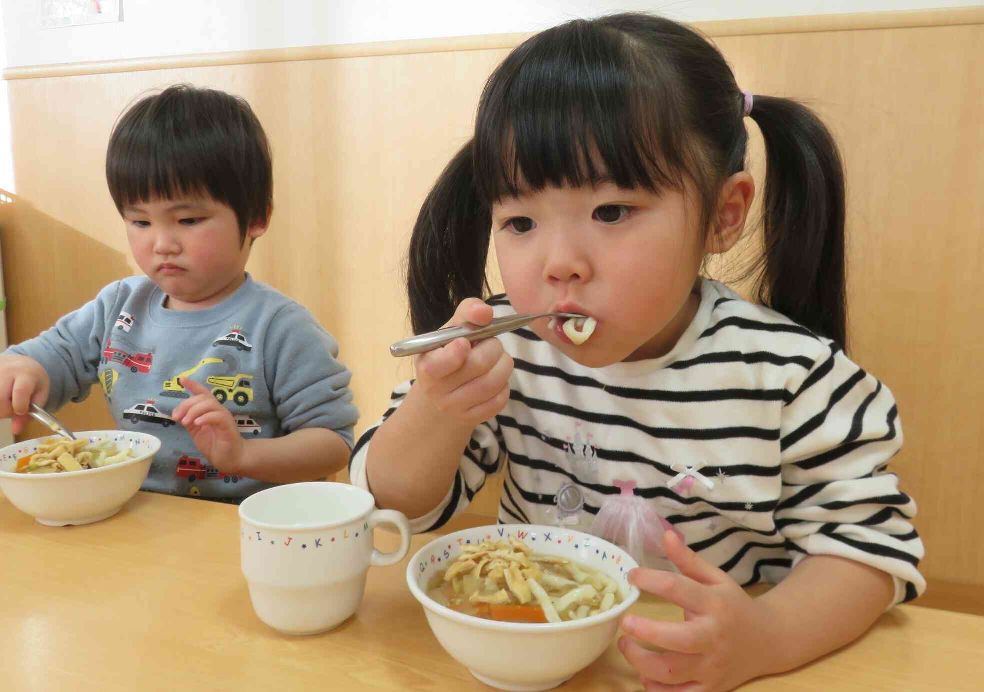 自分たちで作ったうどん美味しいね