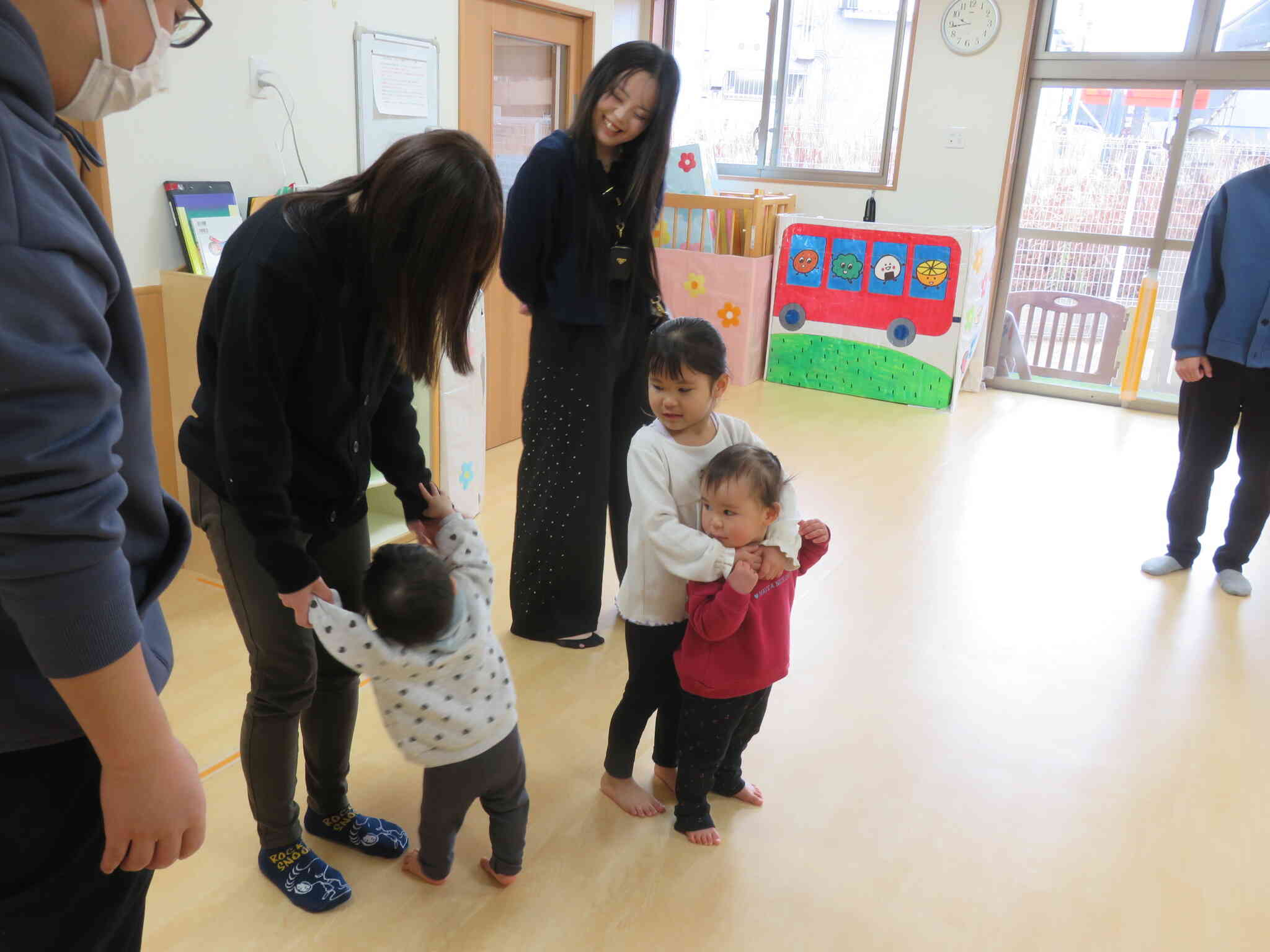 みんなでたっち。