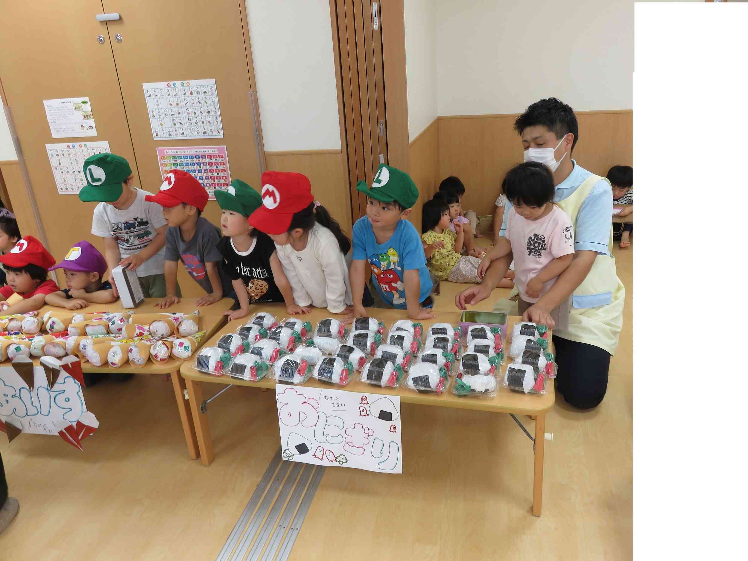 さかえまつり　アイス屋さん　おにぎり屋さん