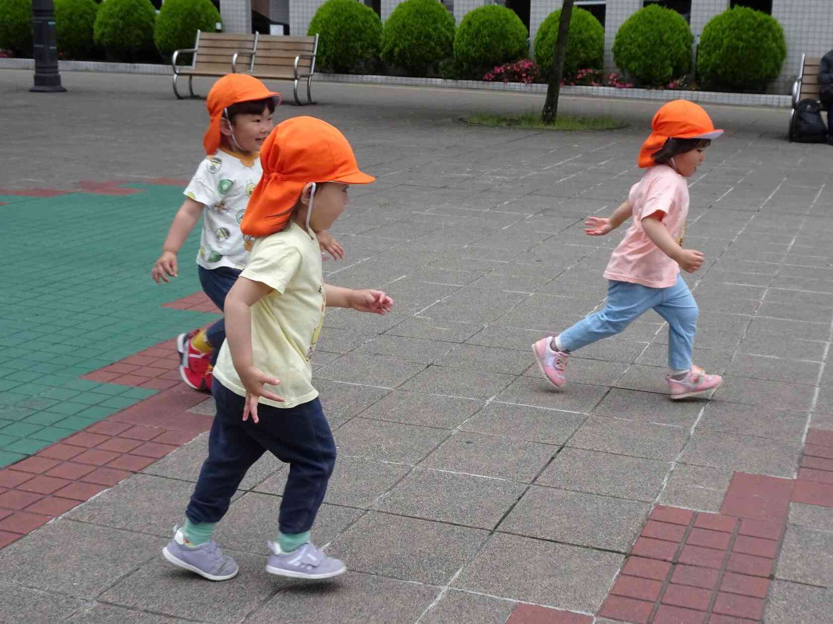 みんなでかけっこ