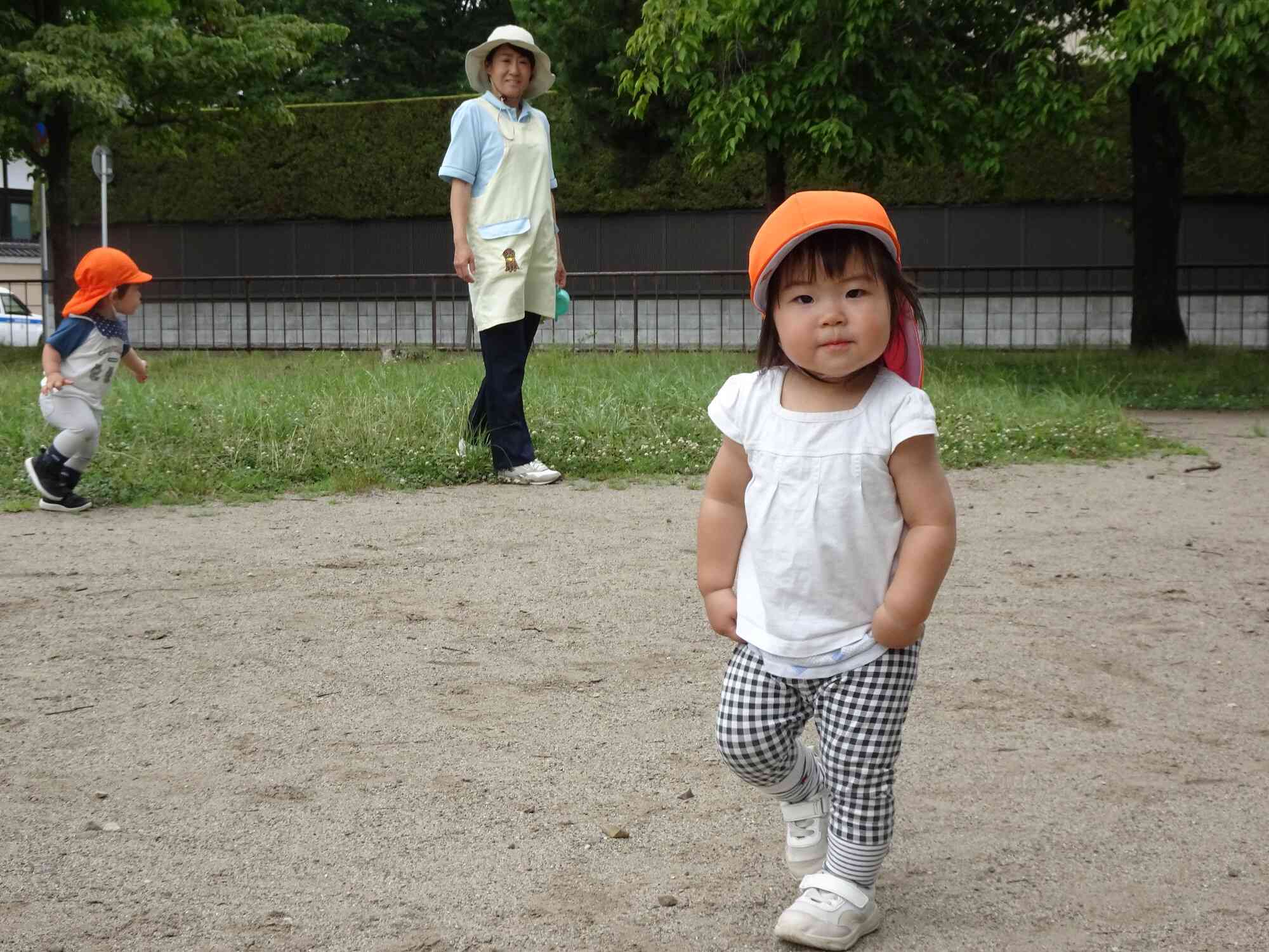 広場をお散歩