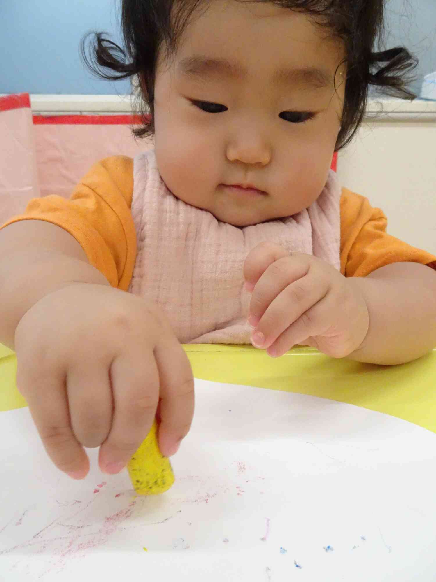 ひよこ組（0歳）製作活動