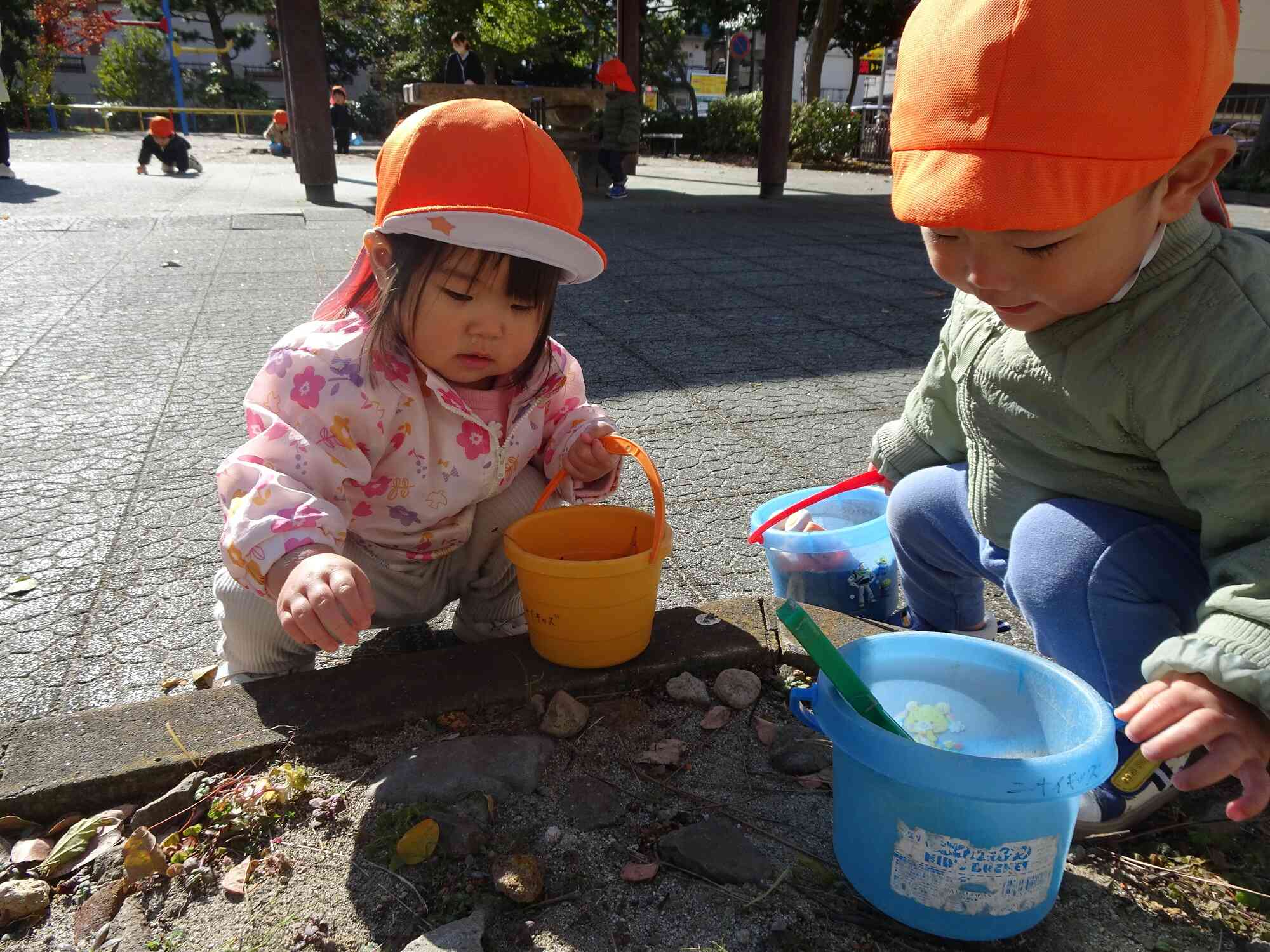 拾って集めて楽しいな