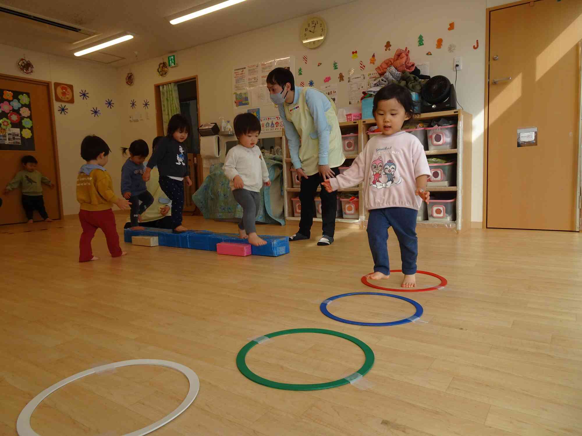 お部屋で体を動かそう