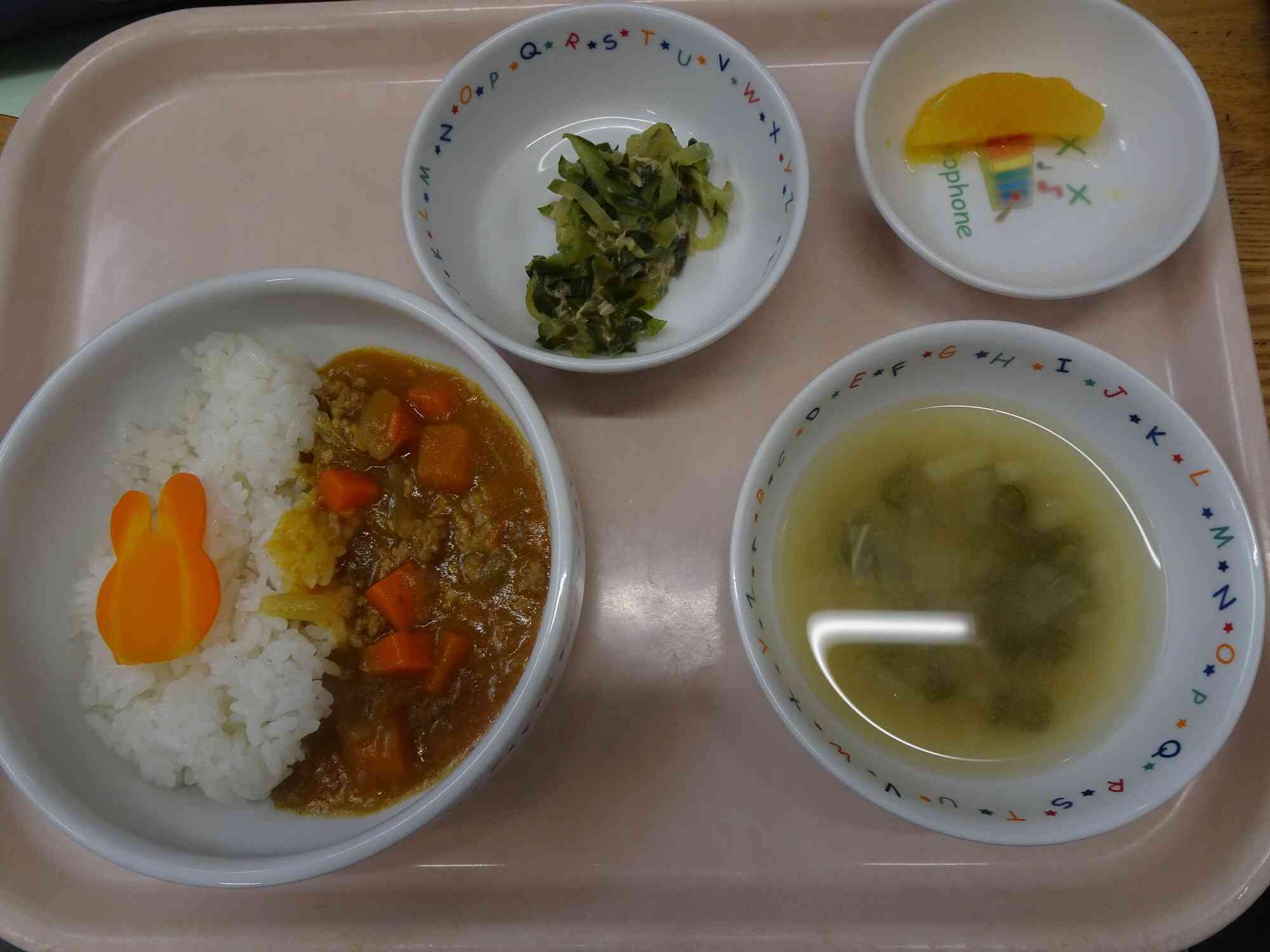 お月見給食