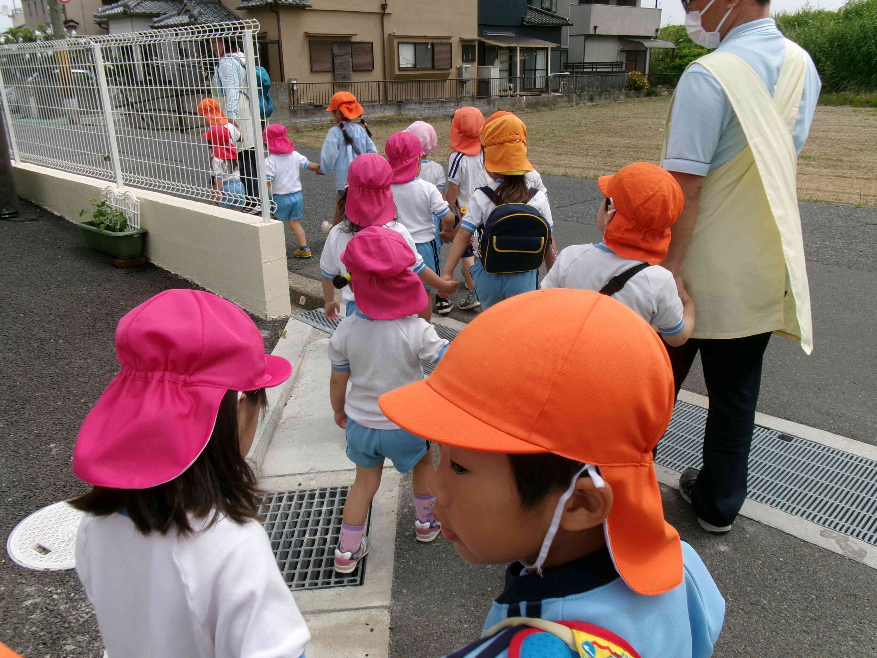 イオンまで頑張って歩くよ！