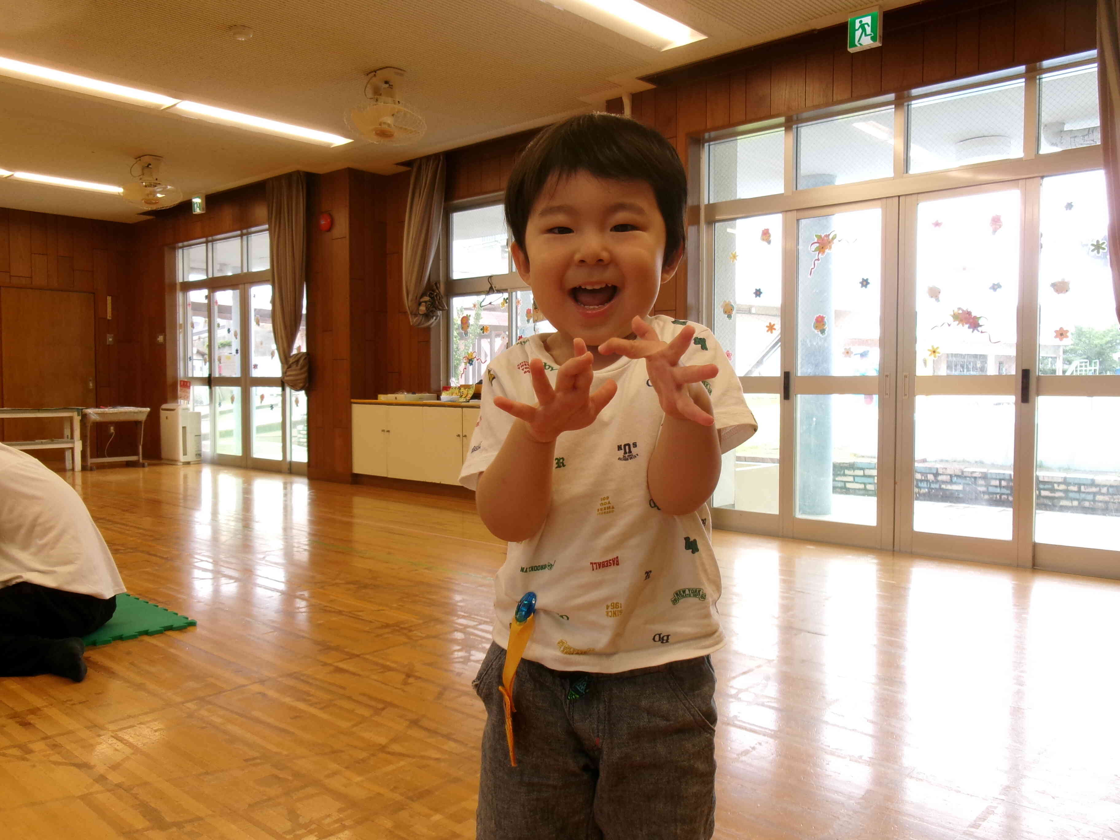 やっぱりカメラを向けるとポーズ☆「カッコイイ？」