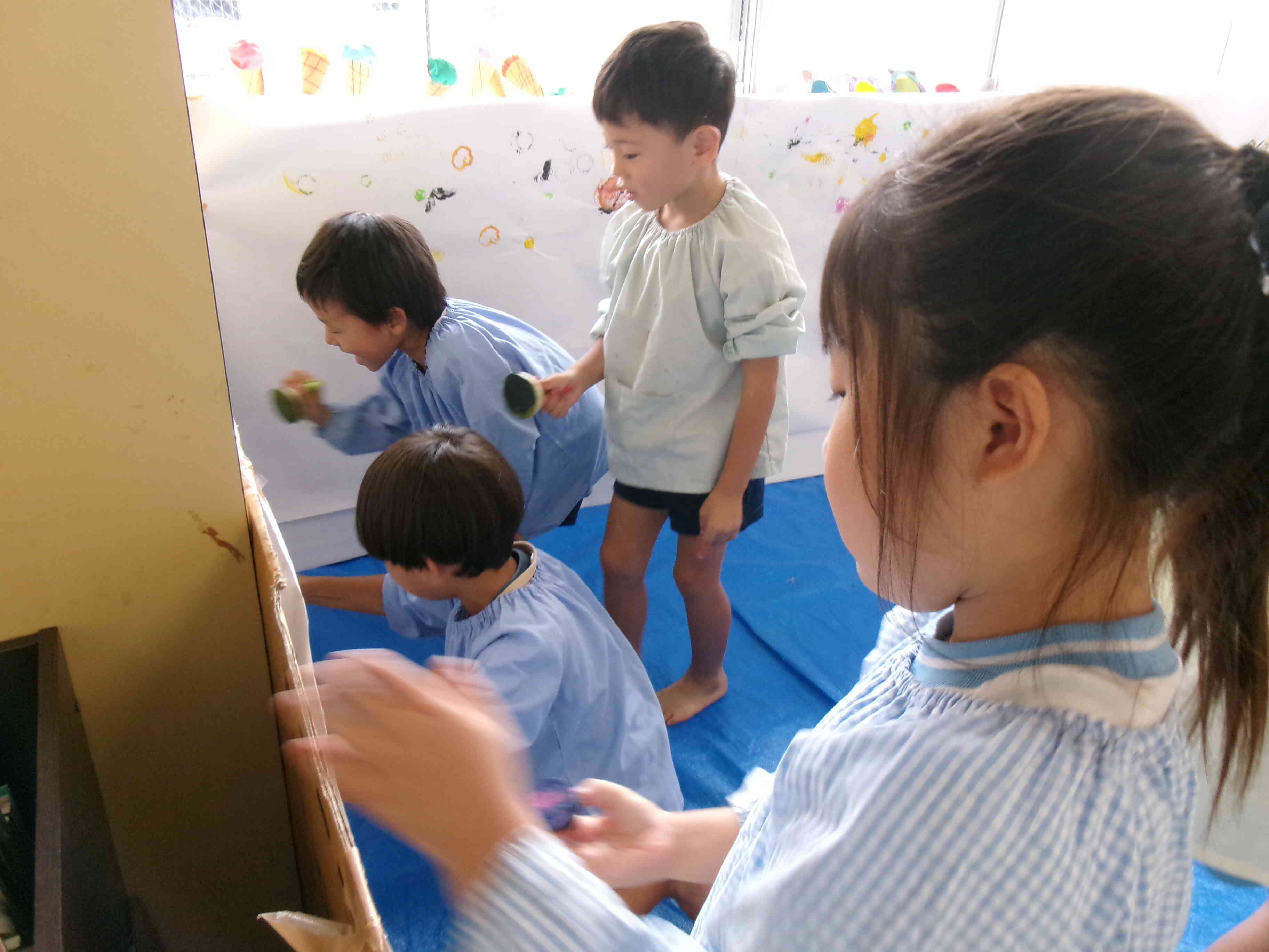 どこにスタンプしようかな？