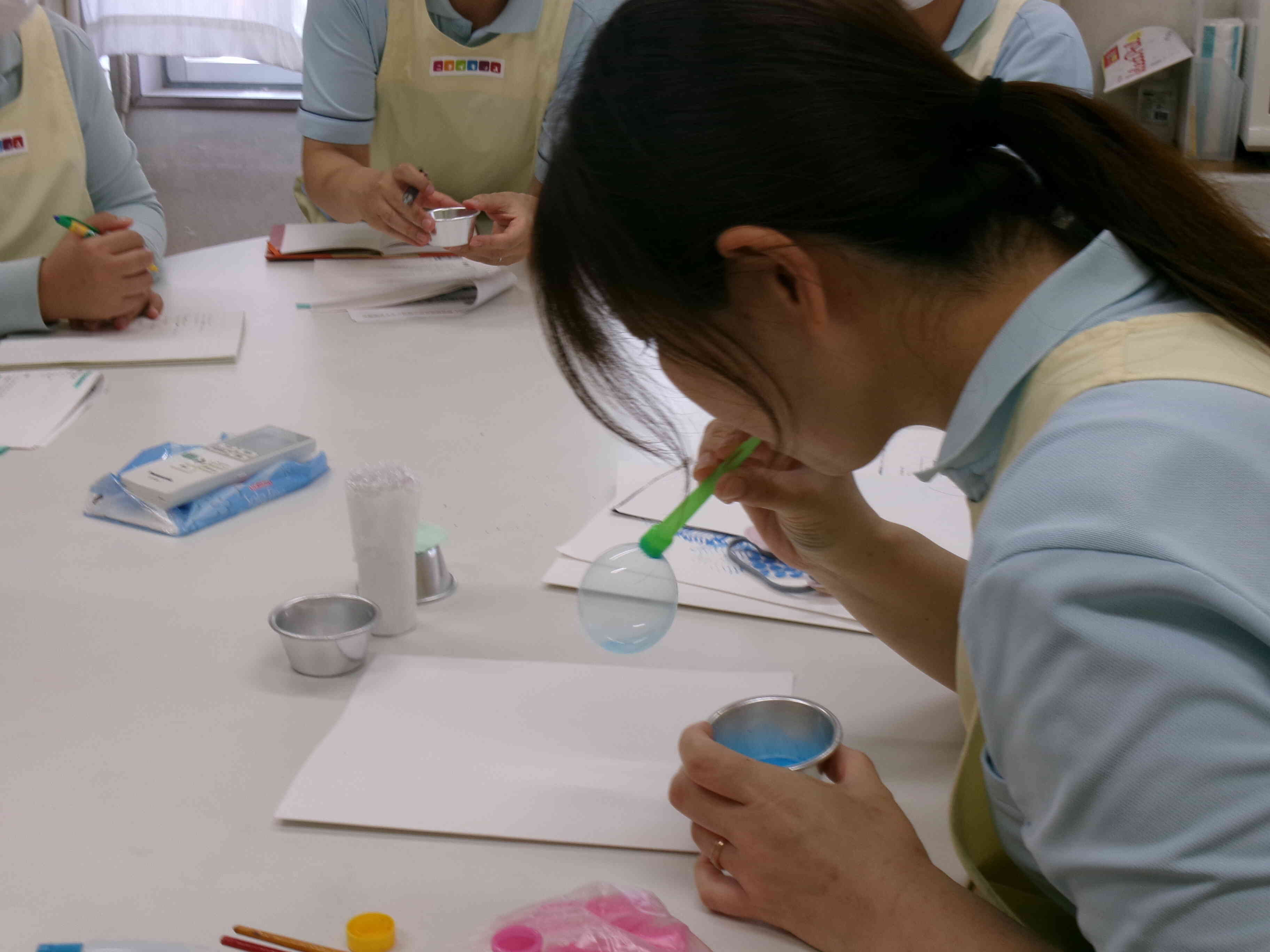 吹き絵を実践しています！