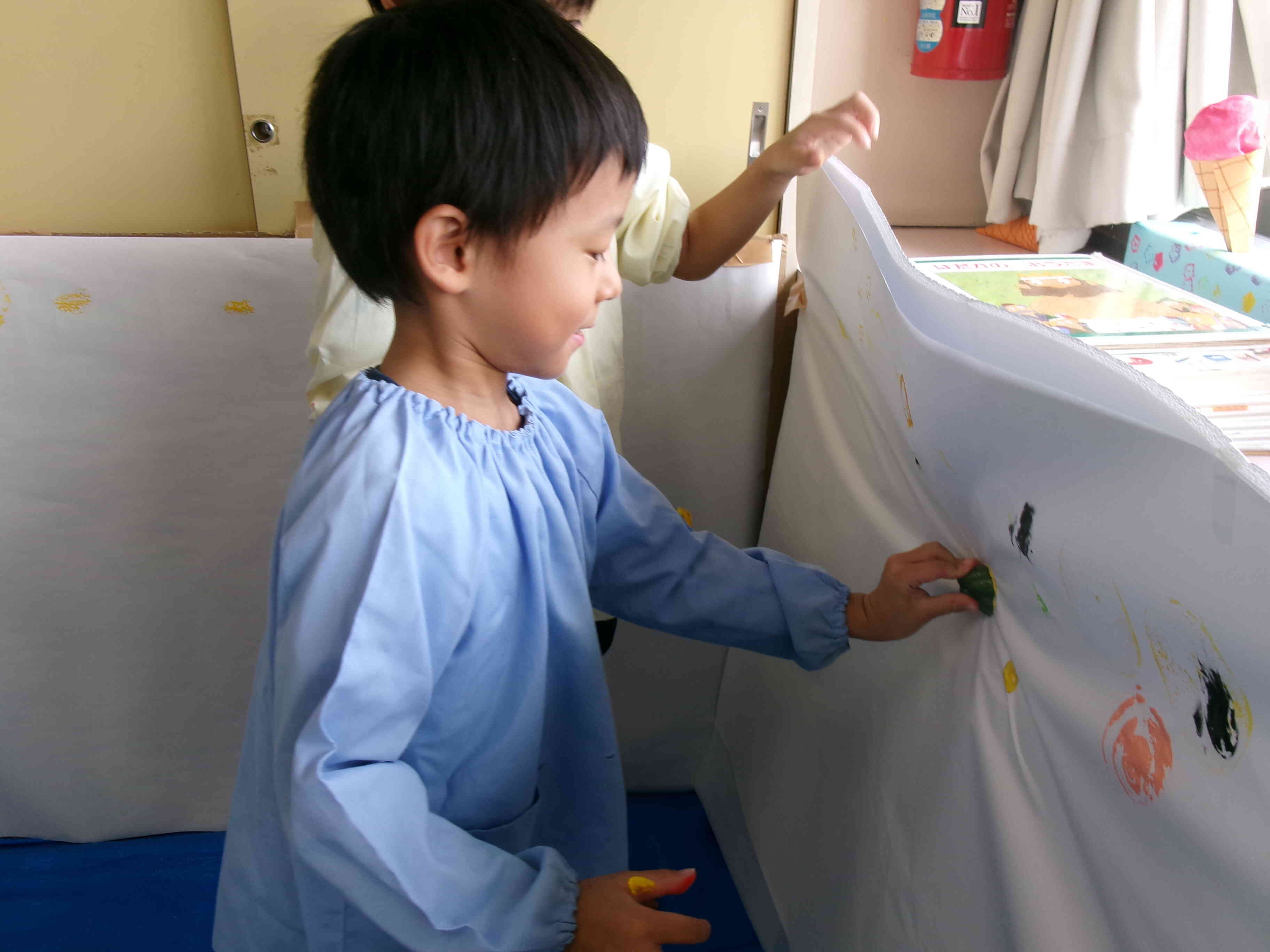 3・4・5歳児で野菜スタンプをしたよ♪～おもいっきりSTEAM~