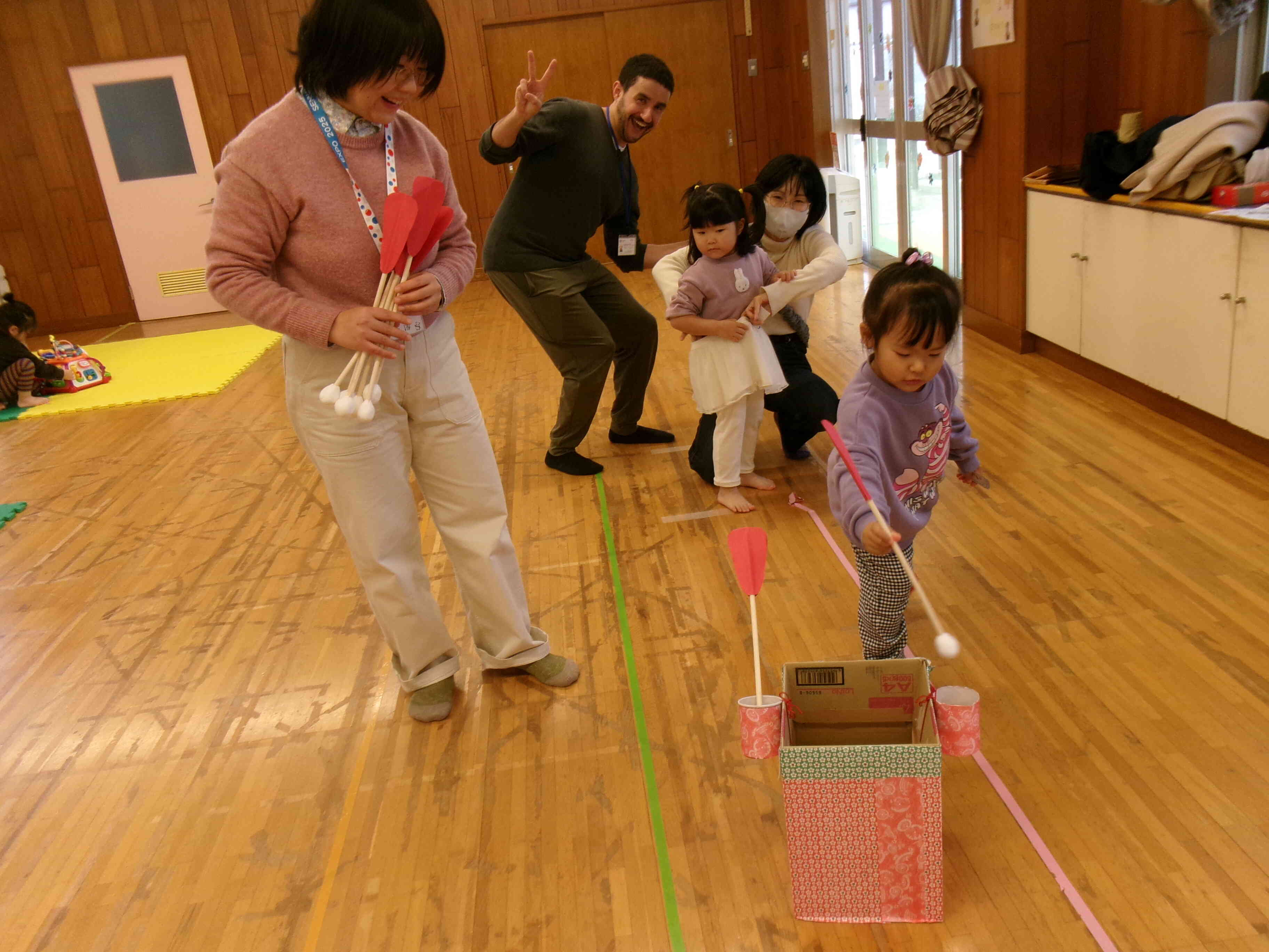 ちょっと前に出ちゃったけど♪　・・・あれ？？後ろの・・・