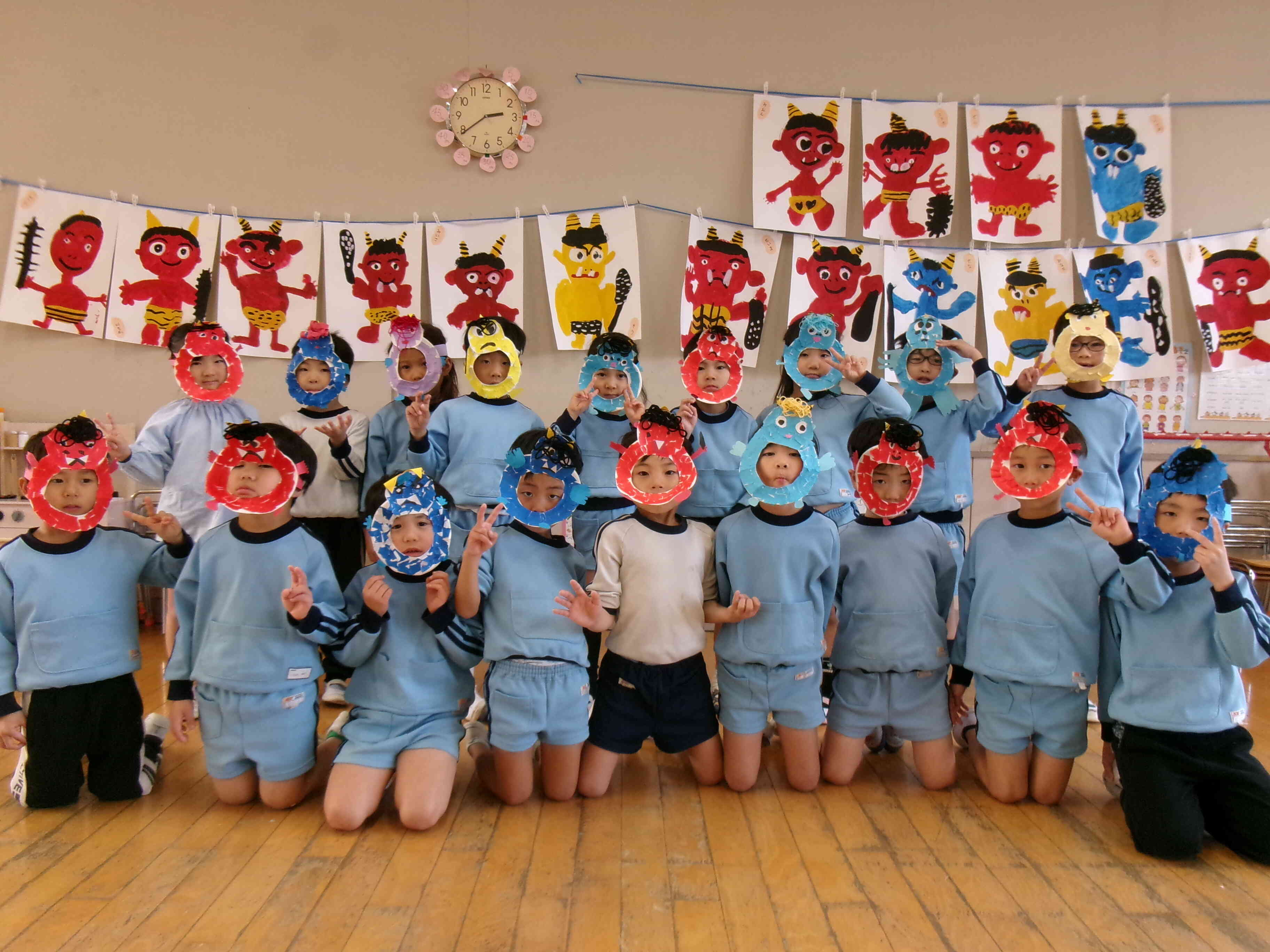 鬼のお面できたよ。