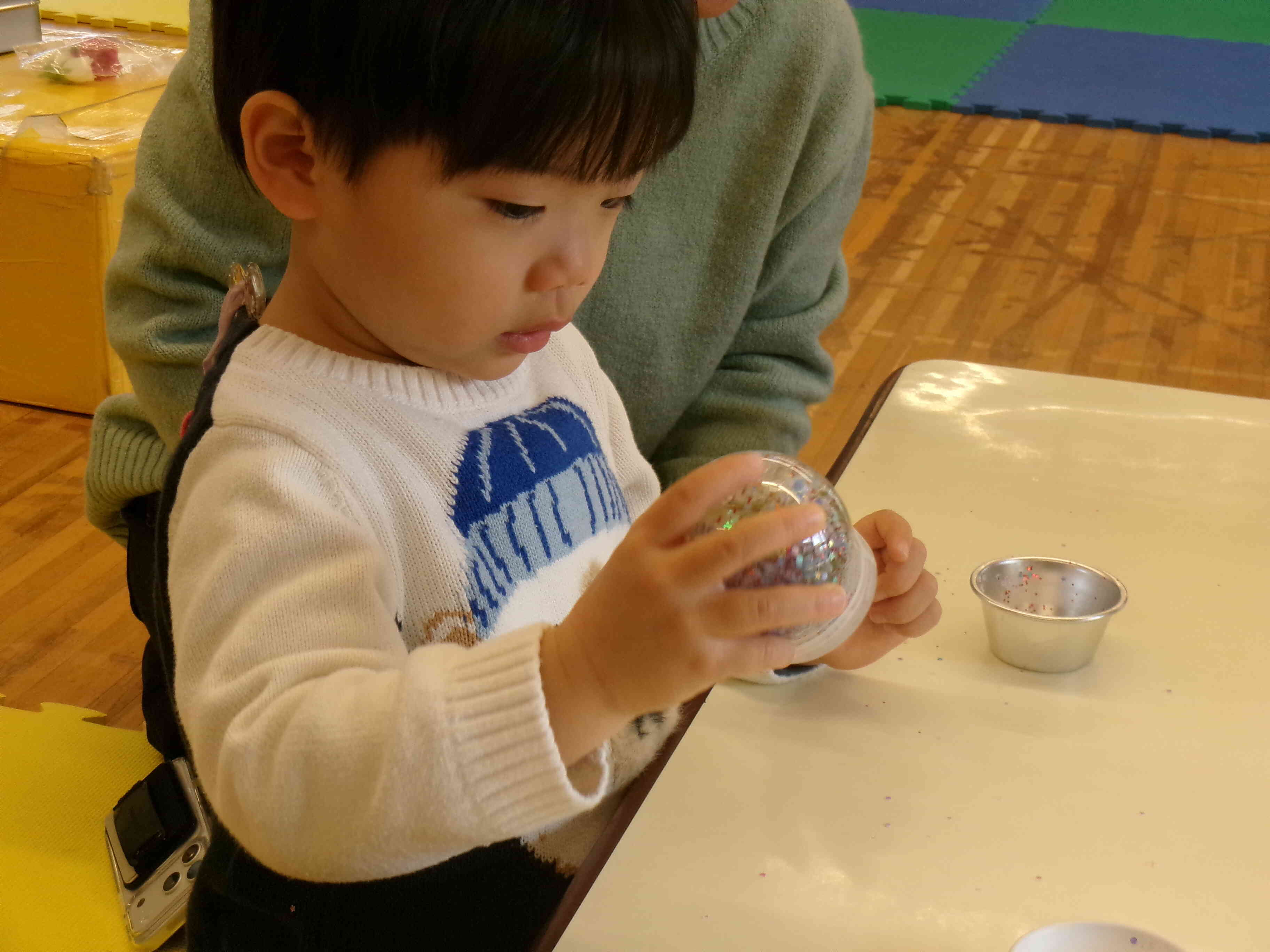 振るのはボクの仕事ね！！