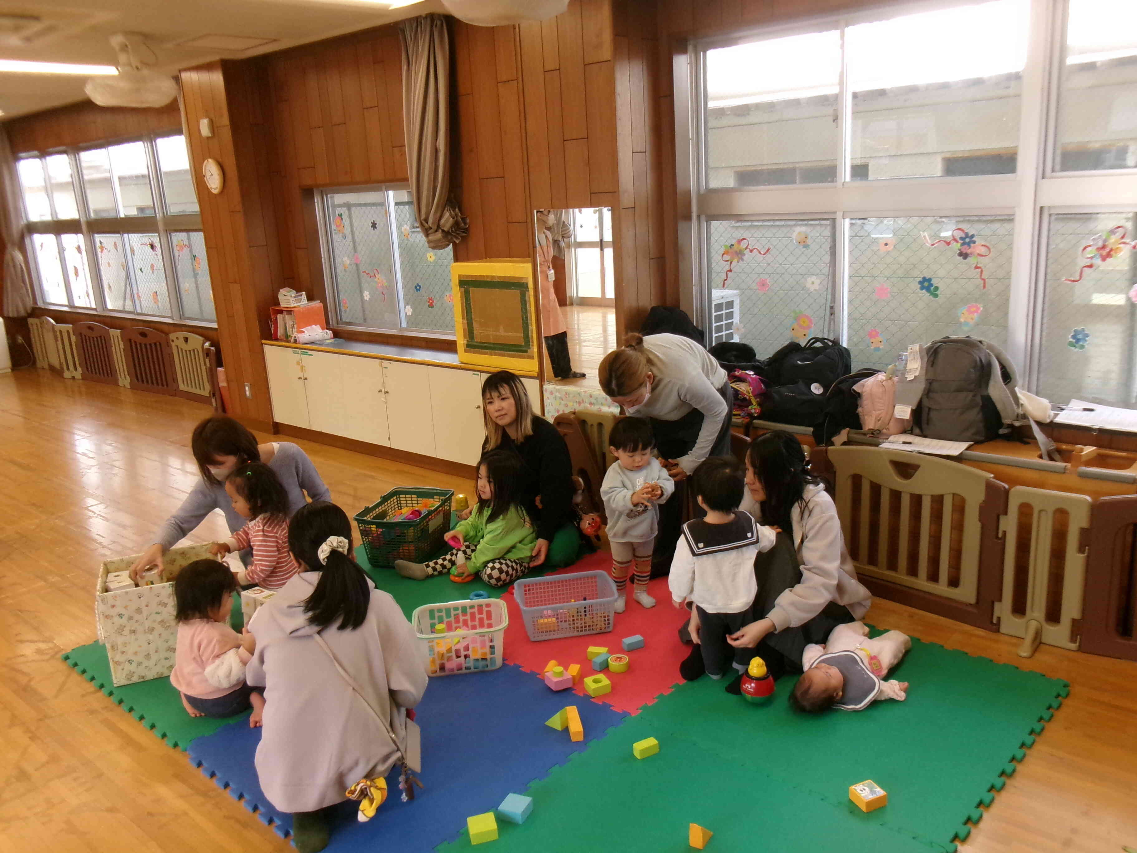 和気あいあいとおしゃべりタイムです♪