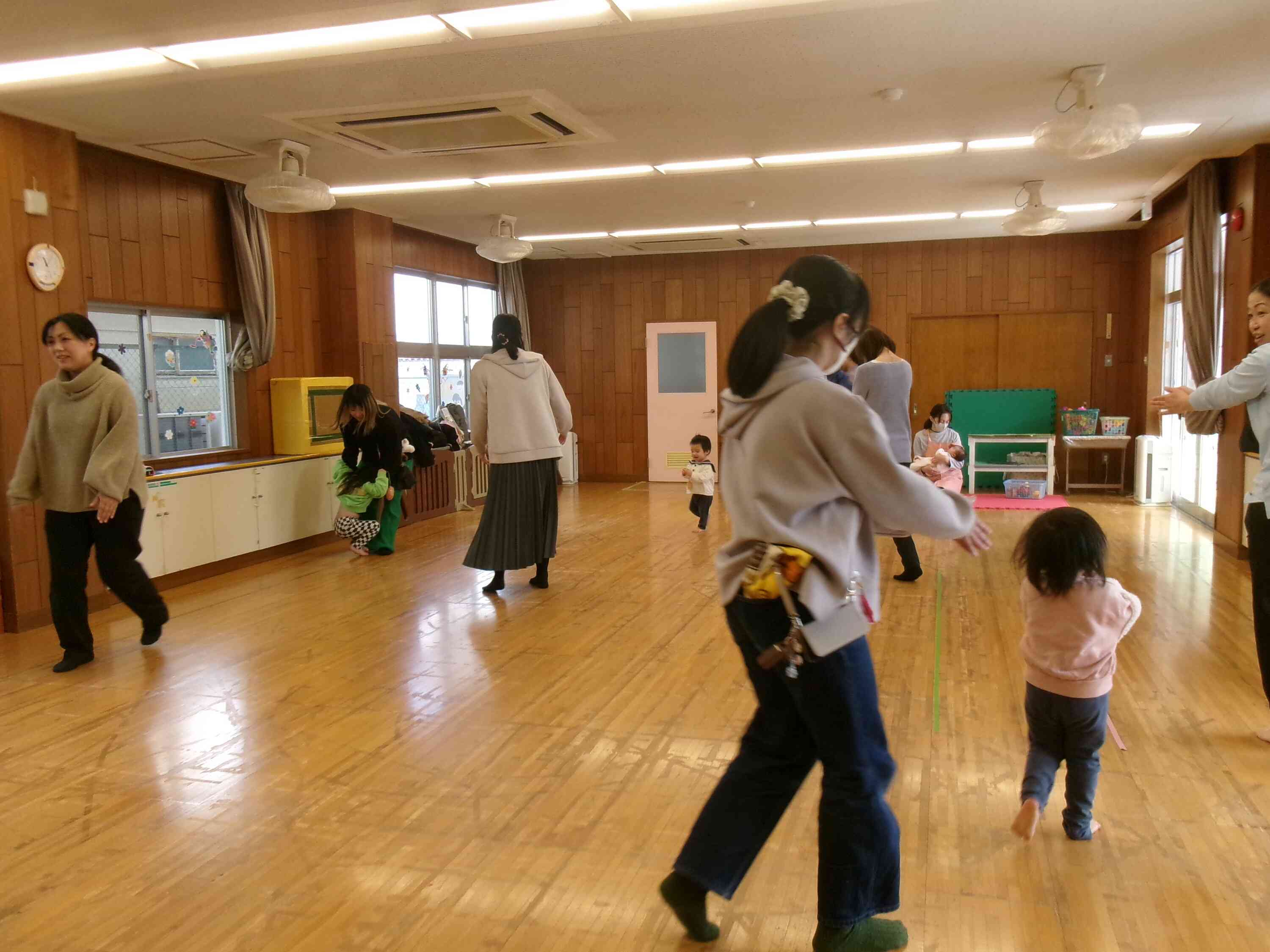 みんなで同じ方向に向かって走る『めだか』！ちゃんと追い越さずに走ったよ☆