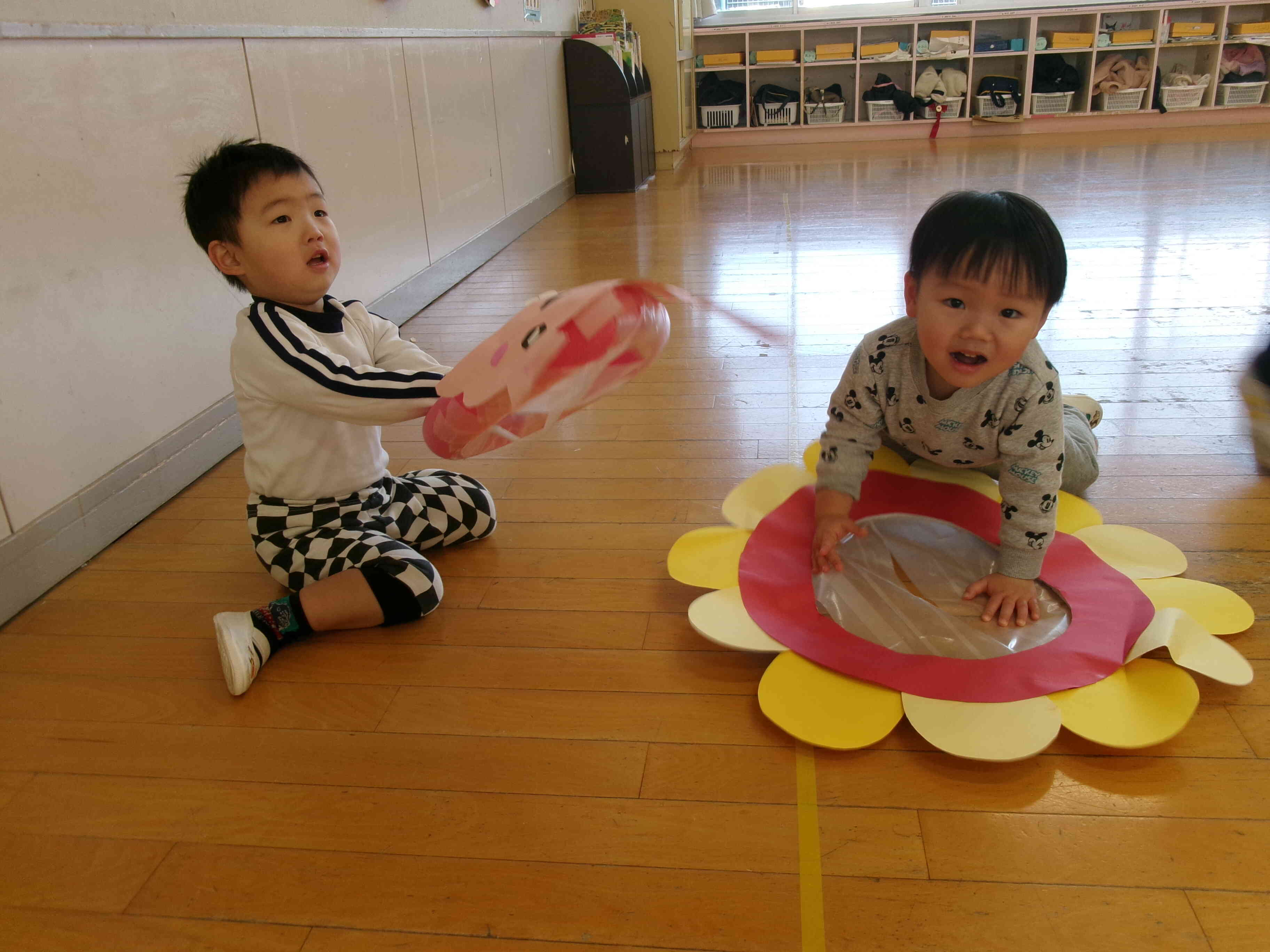 みてみて～ぼくもくっついた。