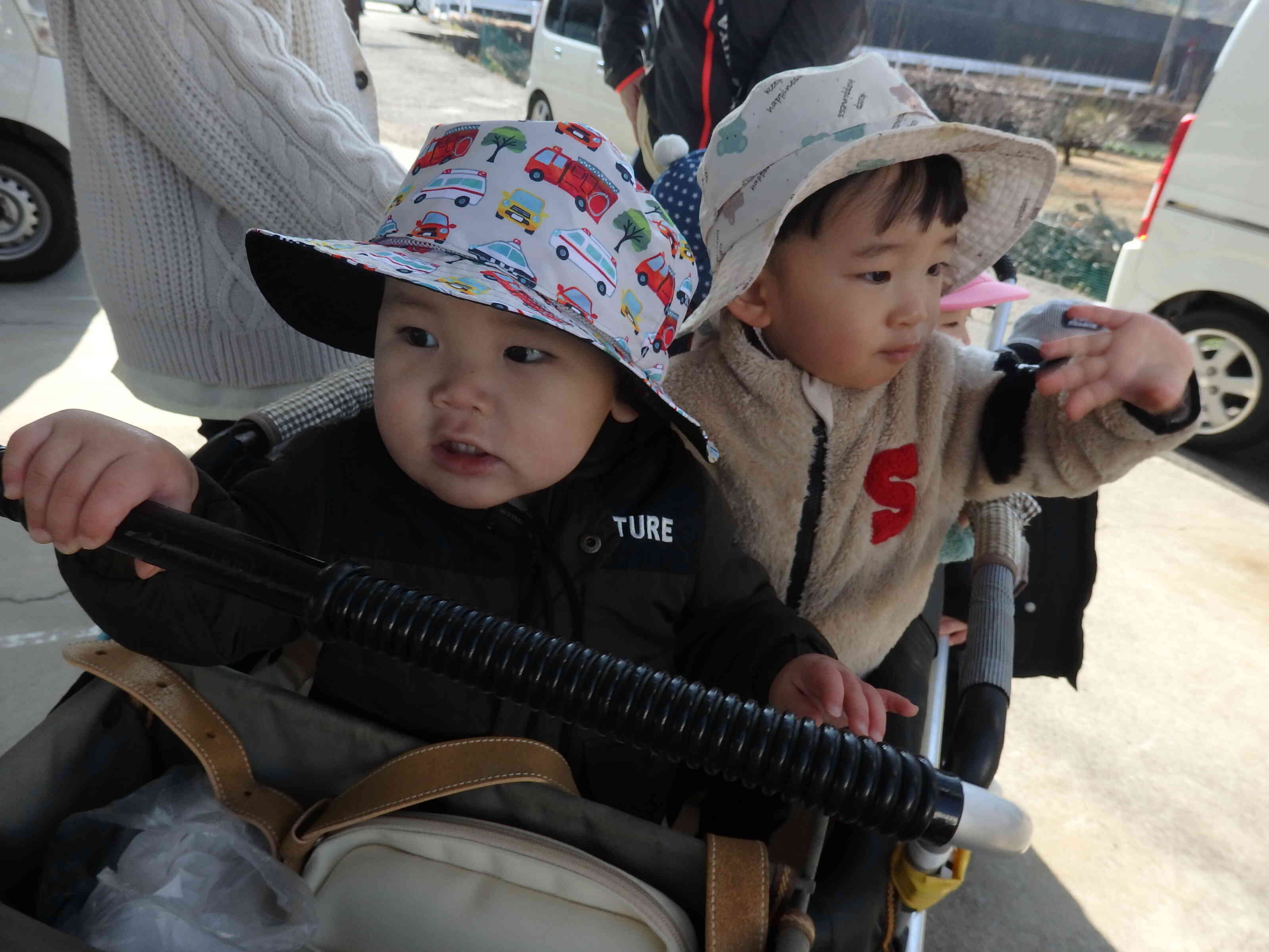 電車を見に行ったよ！