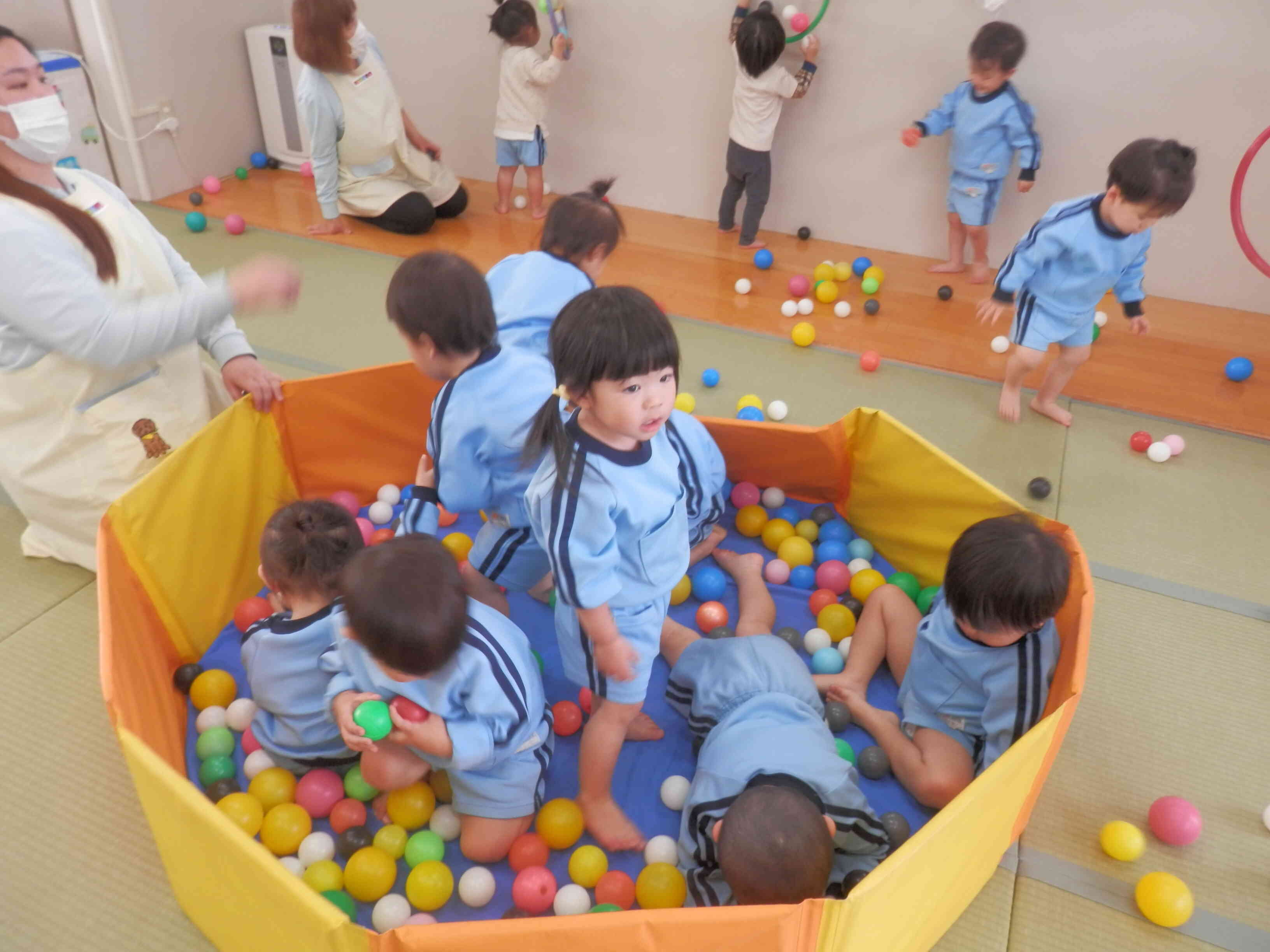 ボールプール大好き～