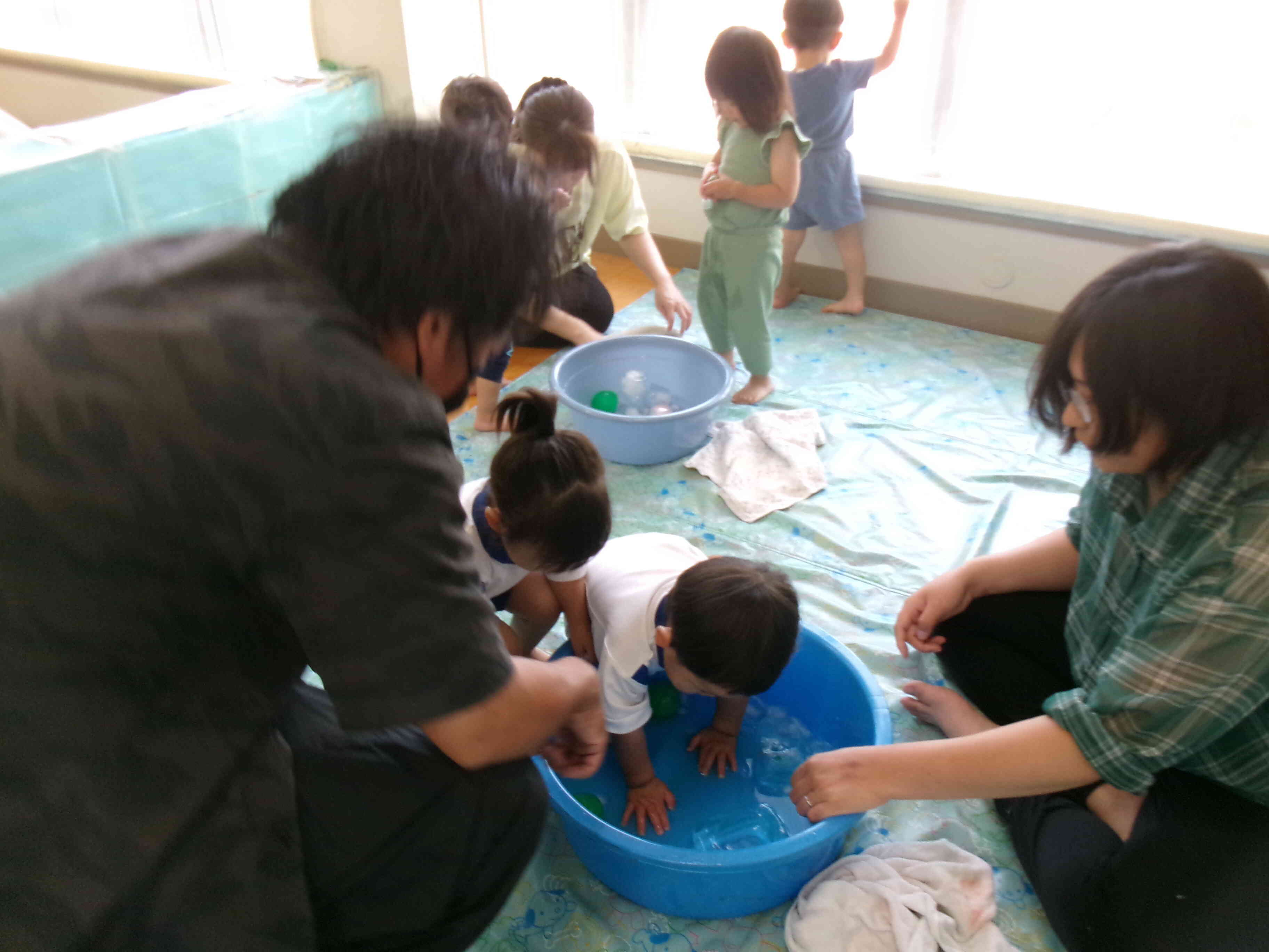 ３日目　氷遊び