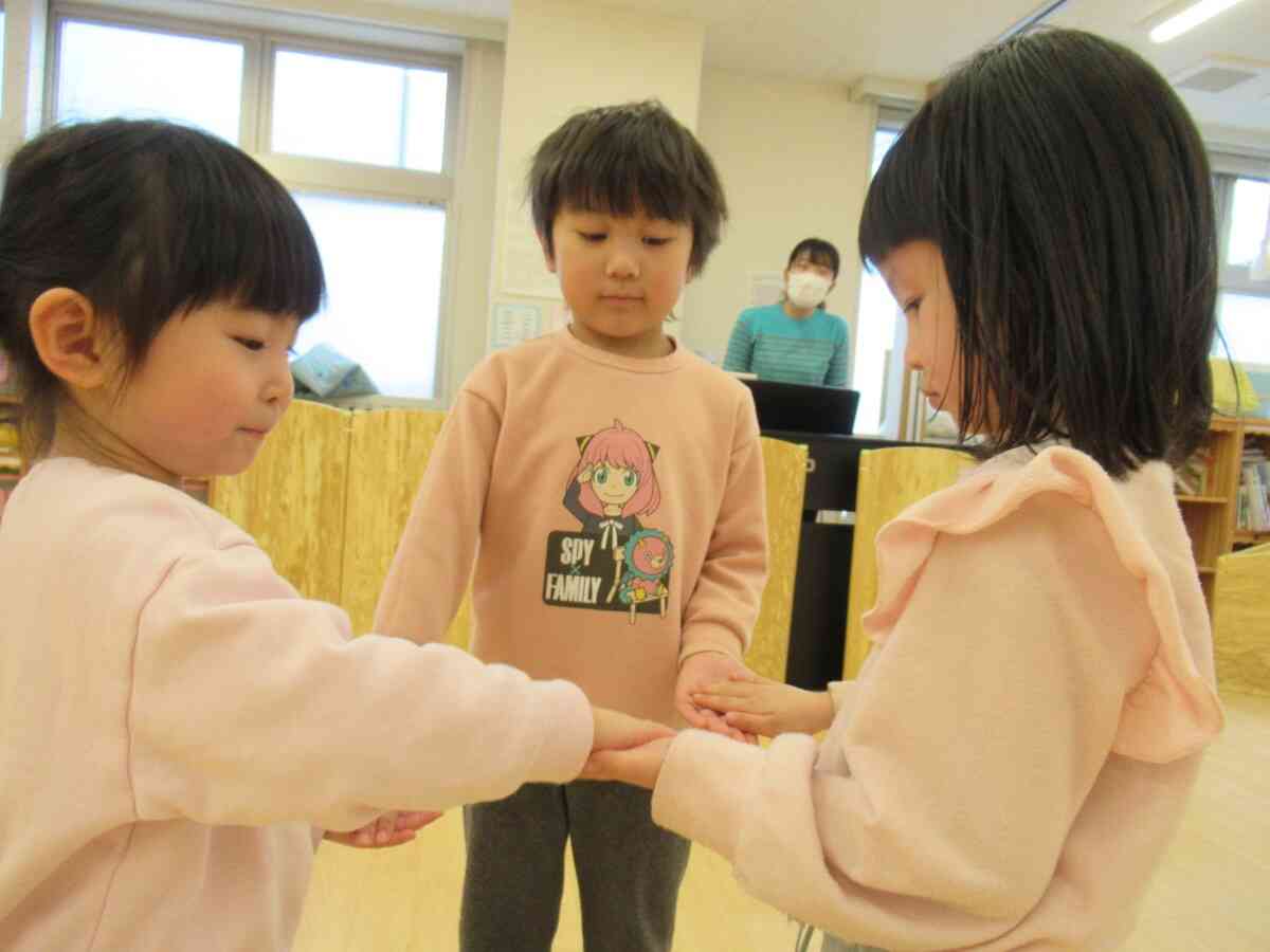 2人組、3人組になって・・・