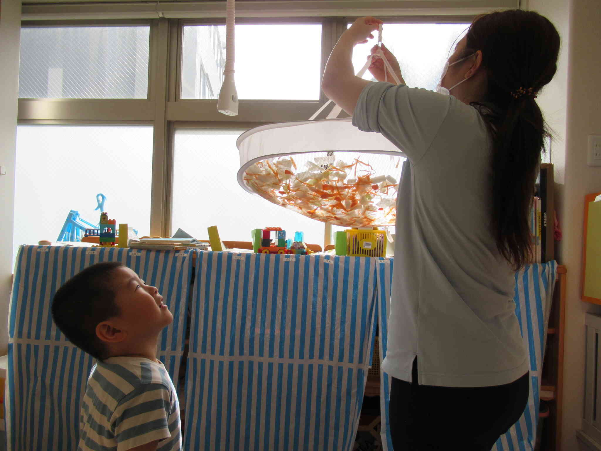 食育　乾物作り　りす組ぱんだ組きりん組（3.4.5歳児）