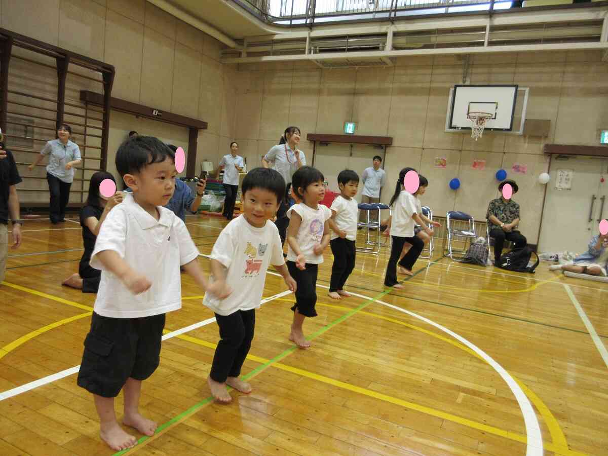 準備体操「秘伝ラーメン体操」