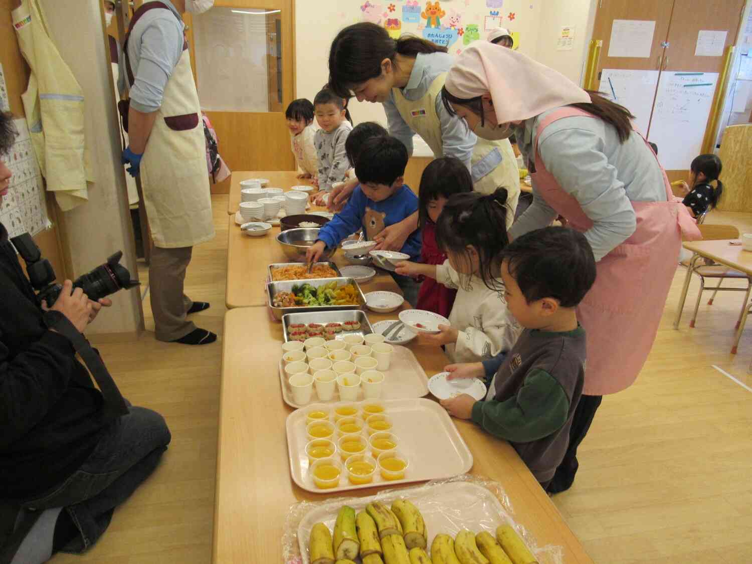 わくわくランチ♪バイキング給食がありました！