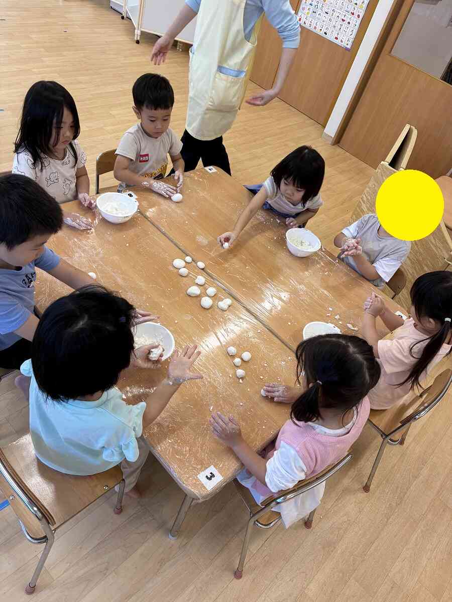 十五夜お月見団子作り☆（3.4.5歳児　りす・ぱんだ・きりん組）　
