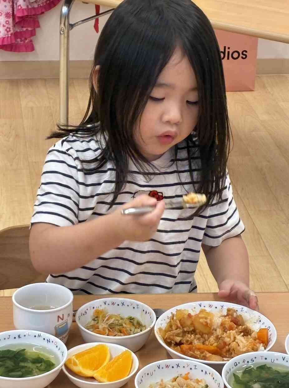 みんなで作ったカレー美味しいね☺