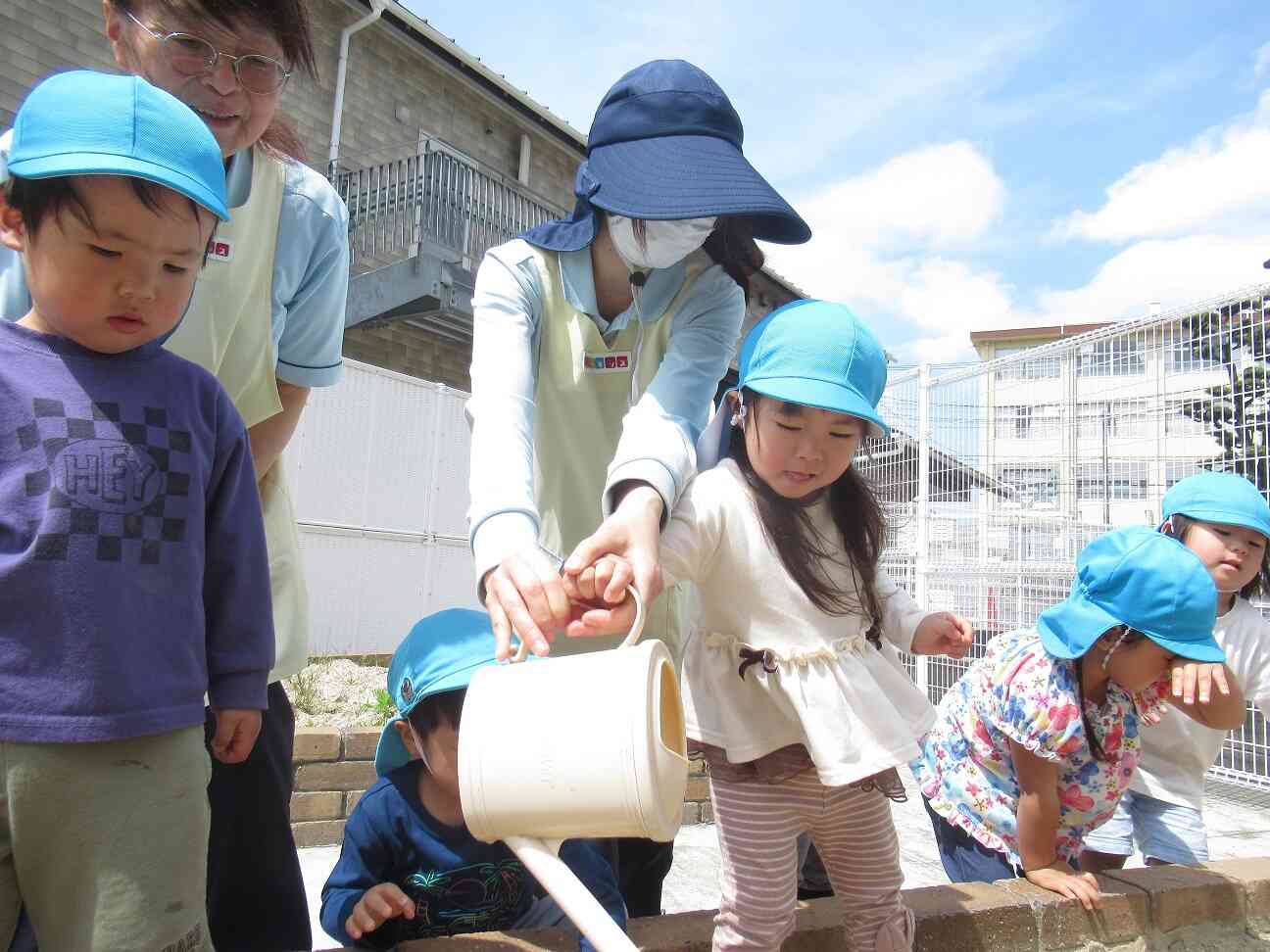 りす組のお友達と一緒に大きくなぁれ～！！